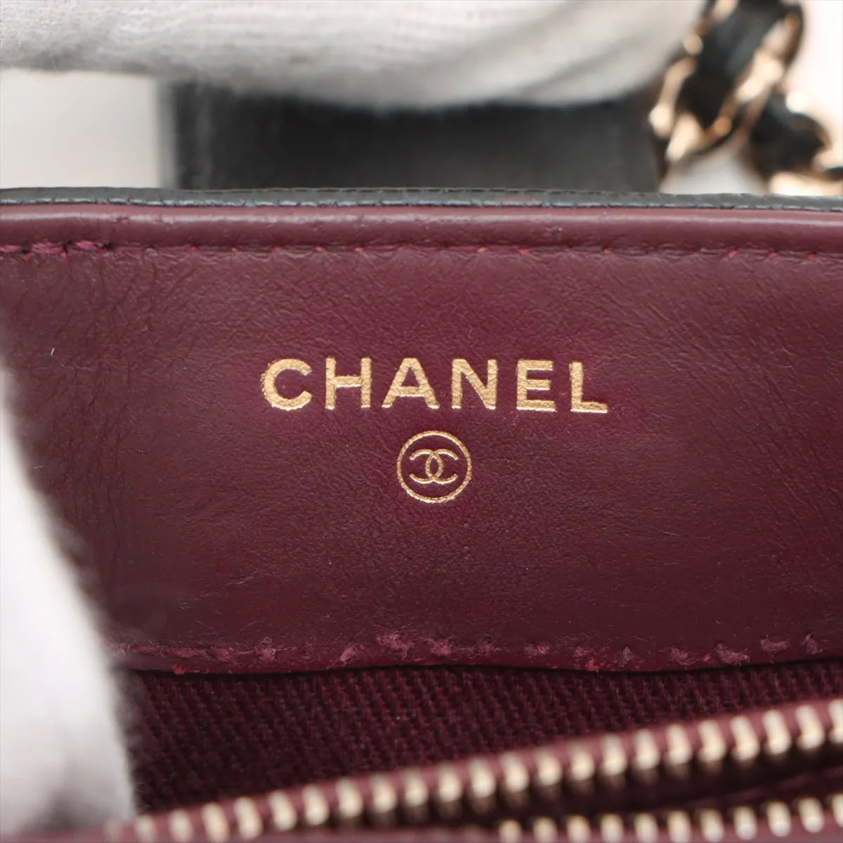 Chanel CC Logo Matelasse Caviar Skin Chain Shoulder Bag Black