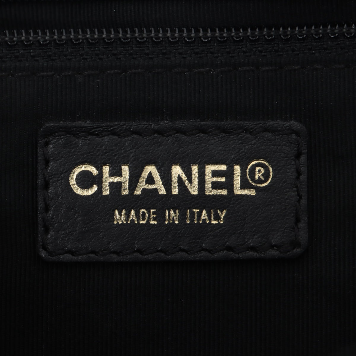 Chanel Chocolate Bar Lambskin Chain Shoulder Bag Black x Ivory