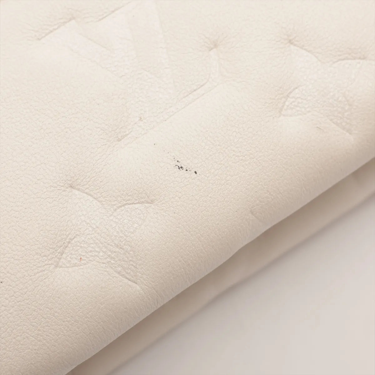 Louis Vuitton Monogram Embossed Coussin PM White — product photo 10