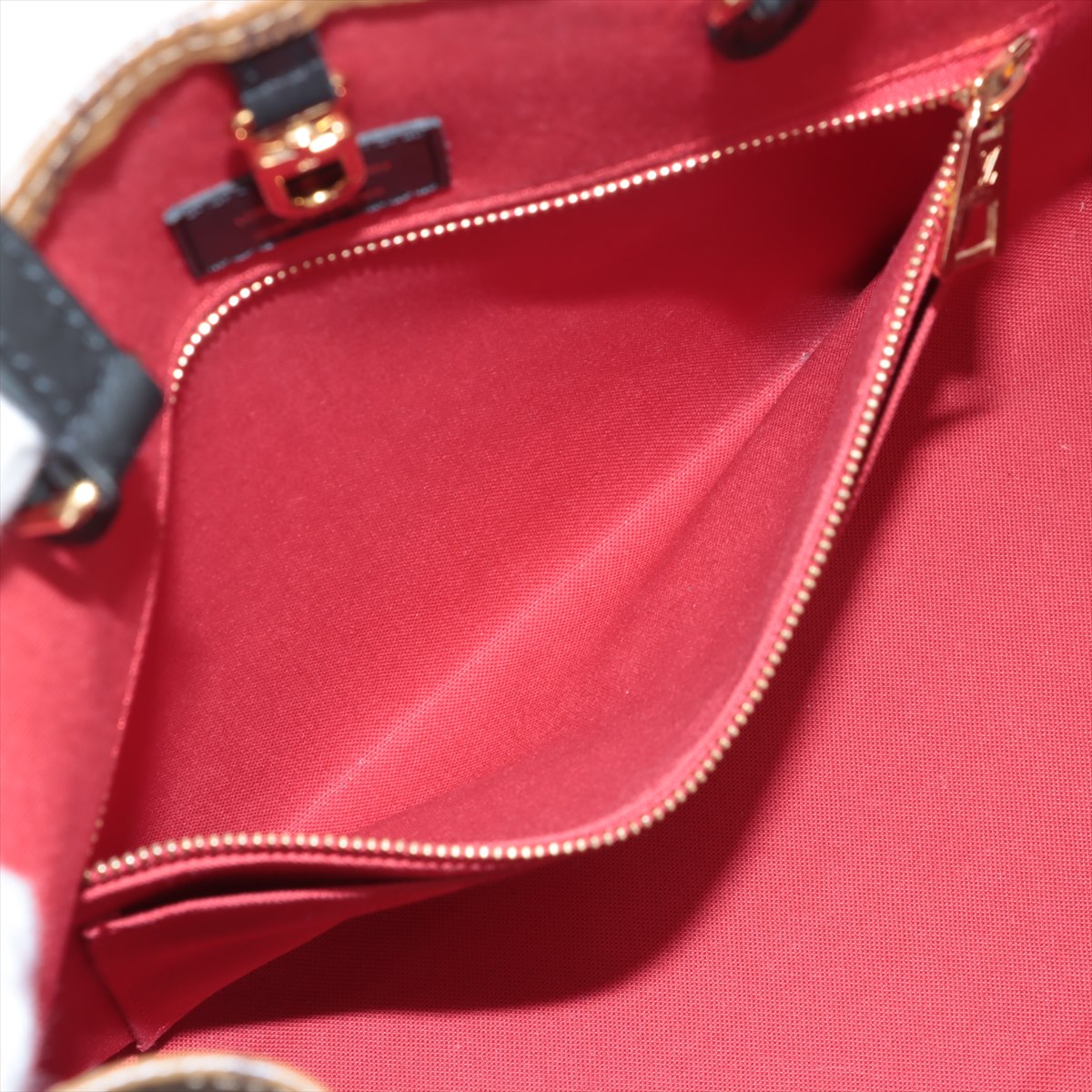 Louis Vuitton Monogram Giant Reverse On the Go MM * PREORDER *