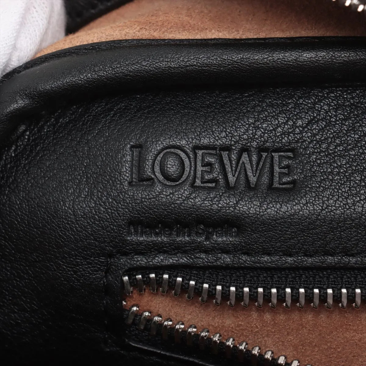 Loewe Amazona 28 Leather Two-Way Handbag Black