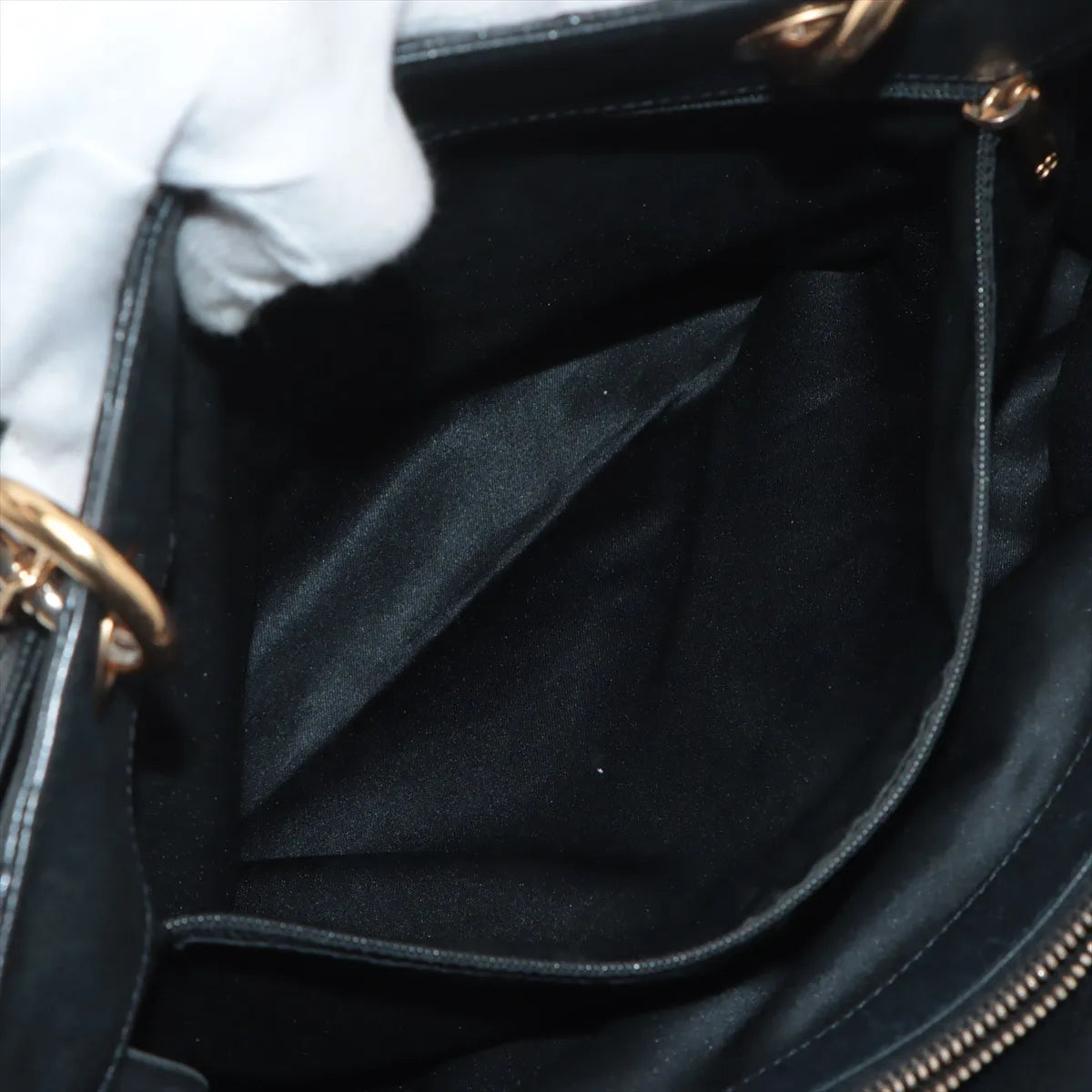 Chanel CC Logo Matelasse Caviar Skin Chain Tote Bag Black
