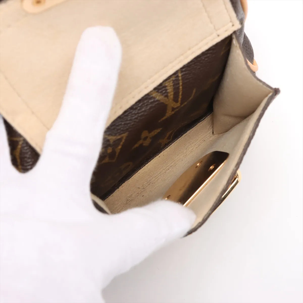 Louis Vuitton Monogram Manhattan PM — product photo 10