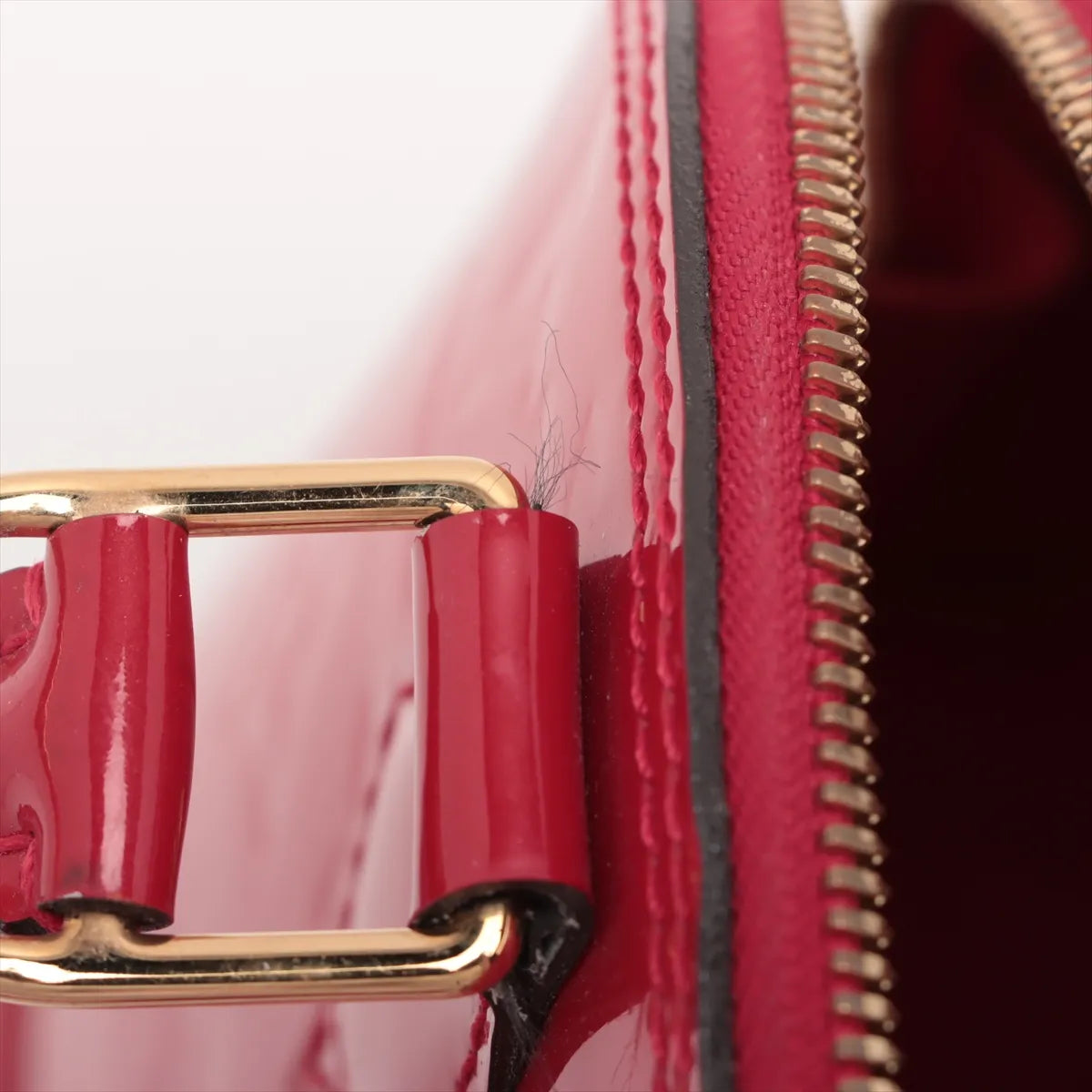 Louis Vuitton Monogram Vernis Alma BB Red
