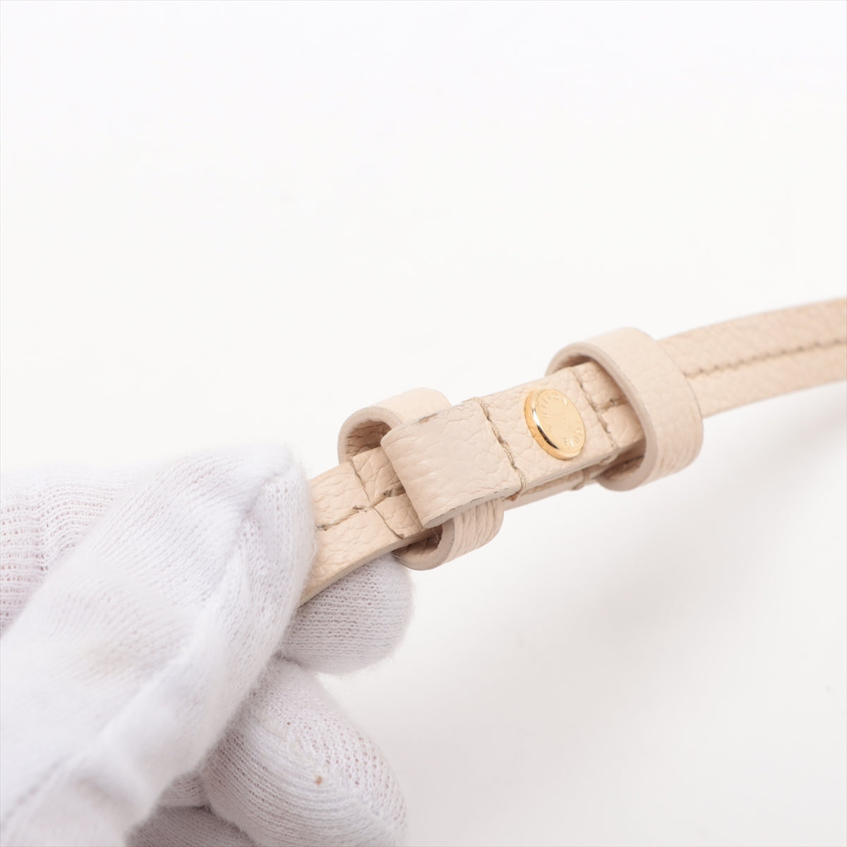 Louis Vuitton Monogram Empreinte Easy Pouch On Strap Creme * PREORDER *