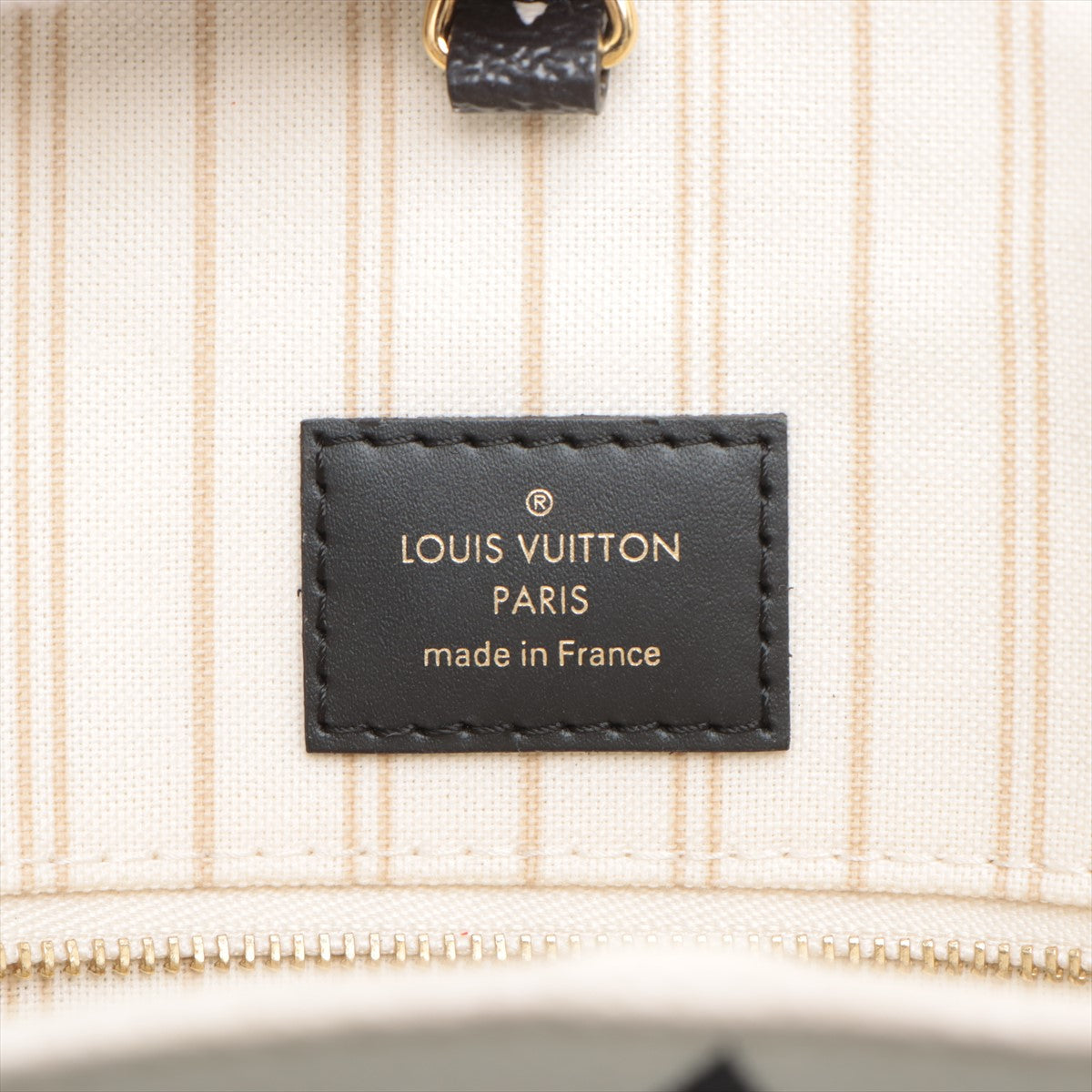 Louis Vuitton Monogram Jungle On the Go GM