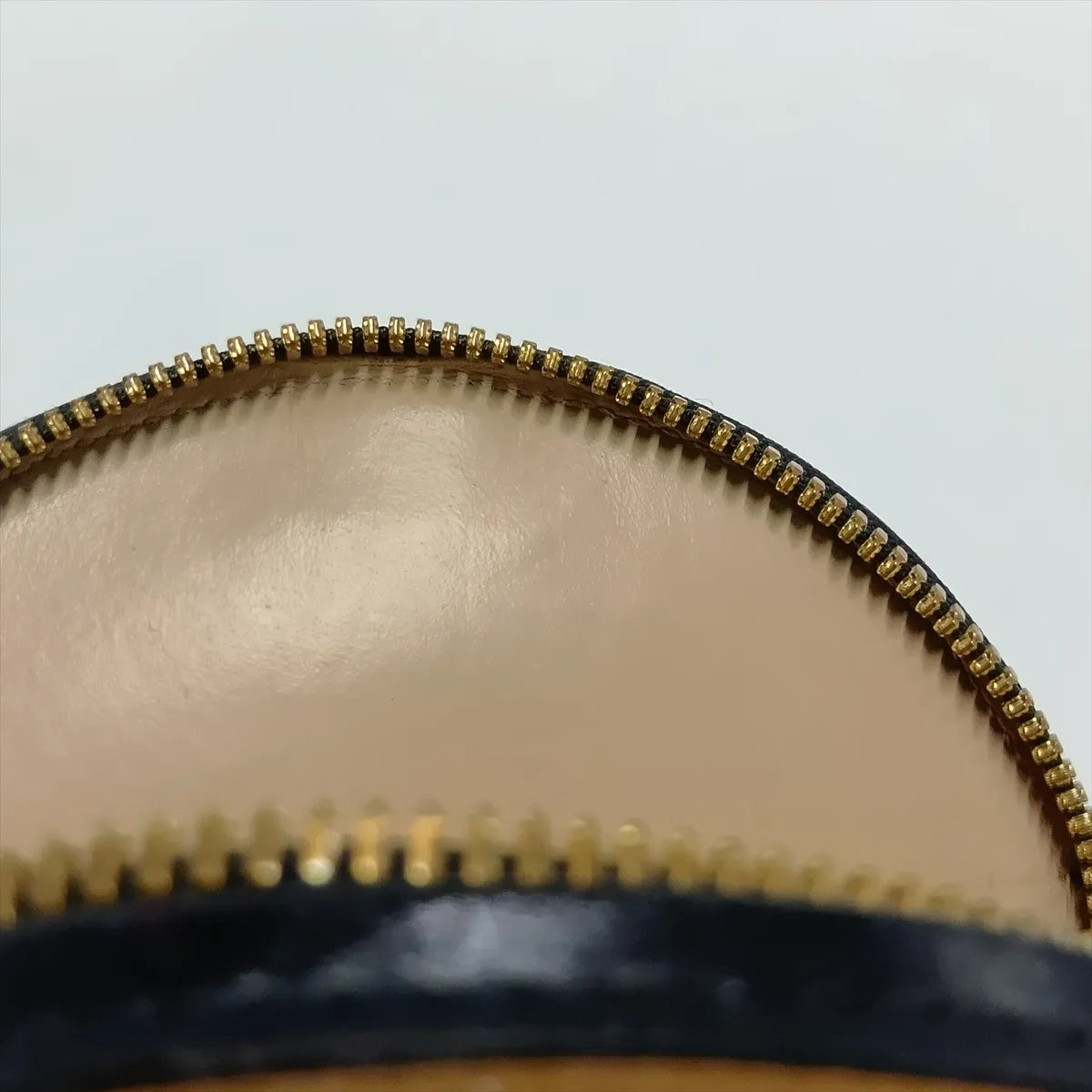 Louis Vuitton Monogram Reverse Mini Boite Chapeau