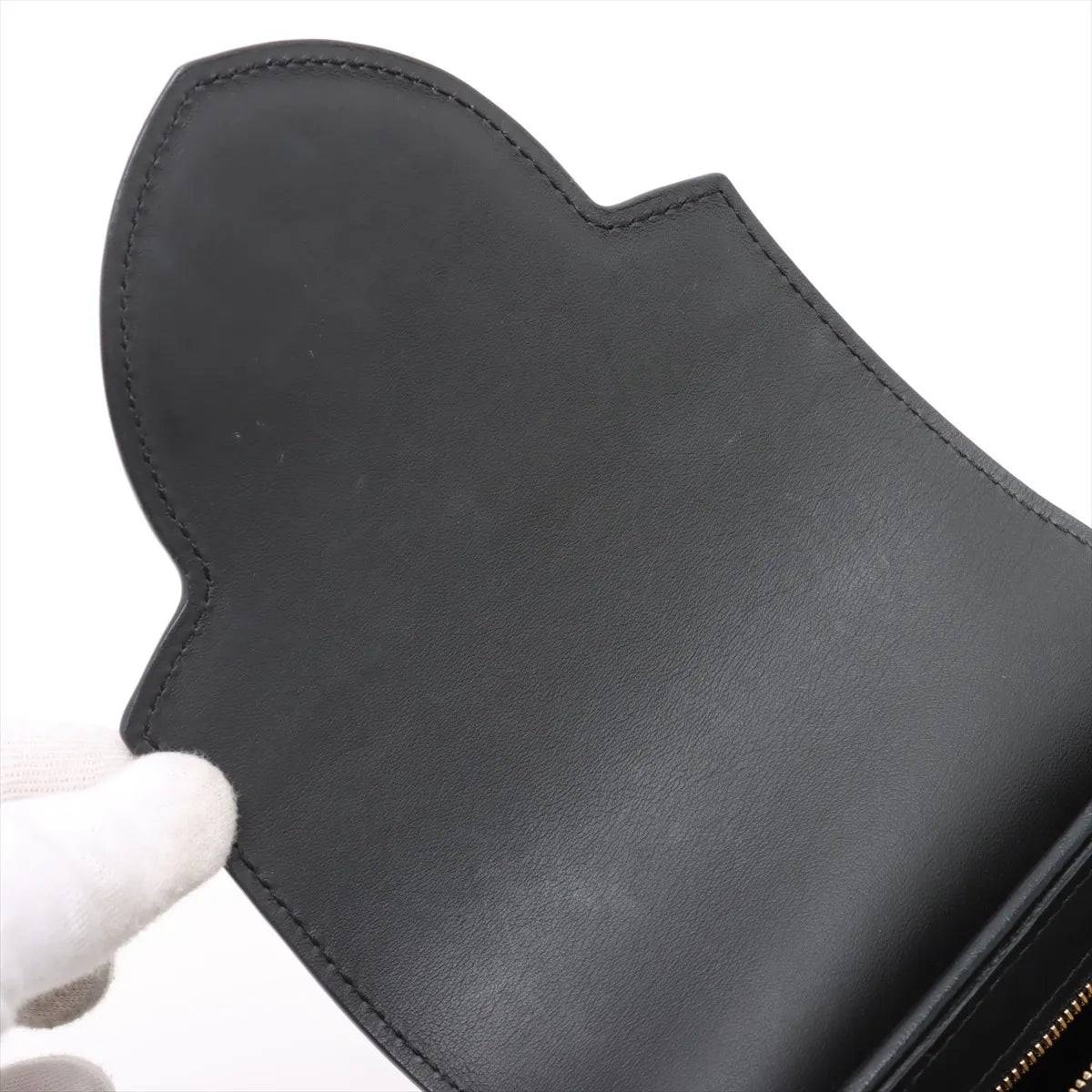 Louis Vuitton Monogram Flower Capucines MM Black