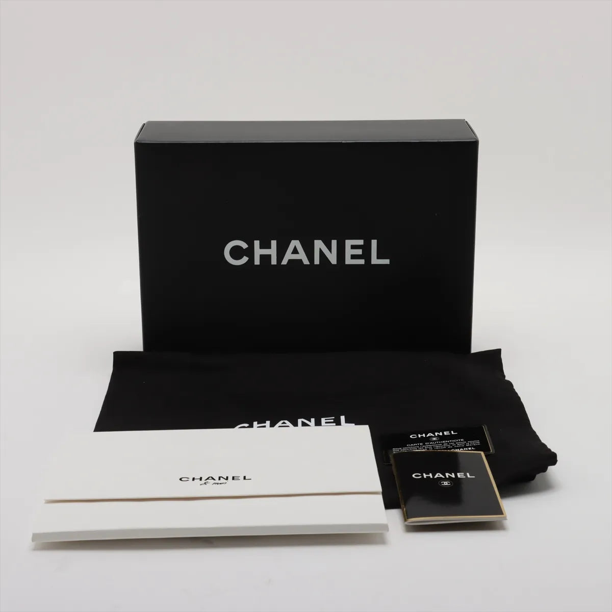 Chanel CC Logo Matelasse Lambskin Chain Shoulder Bag Black