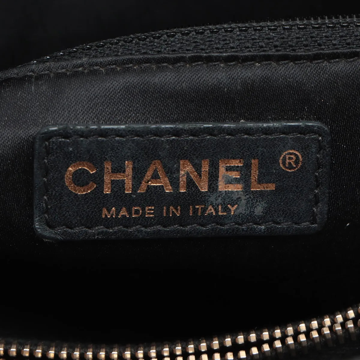 Chanel CC Logo Matelasse Caviar Skin Chain Tote Bag Black