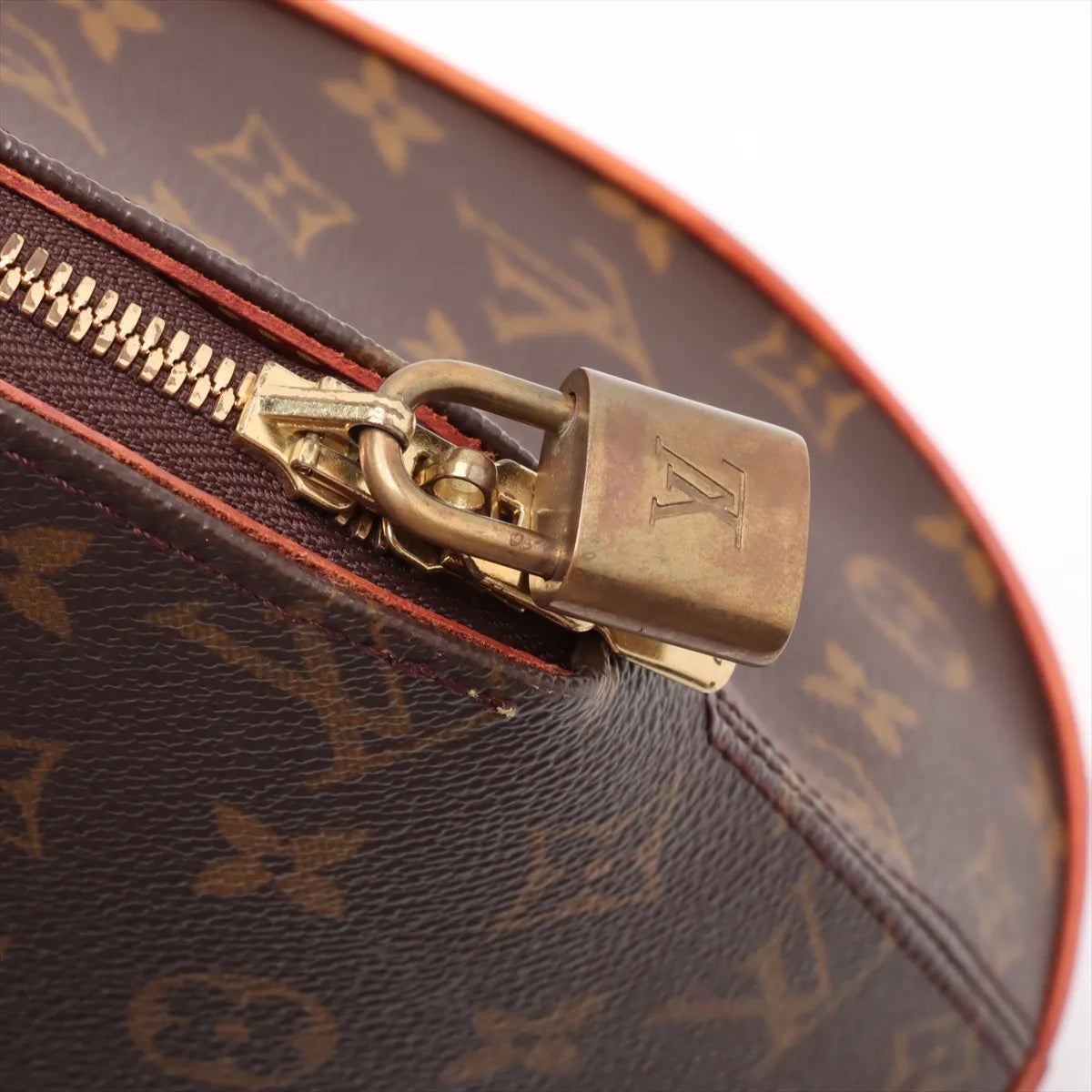 Louis Vuitton Monogram Ellipse MM