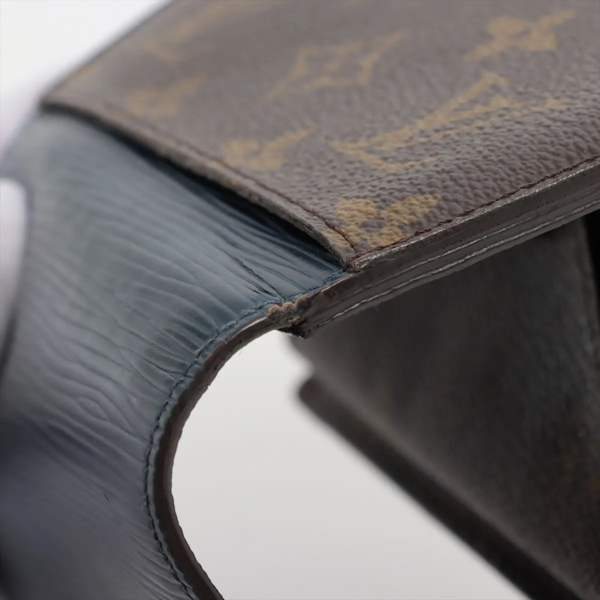 Louis Vuitton Monogram Epi Marie Lou Compact Wallet Blue