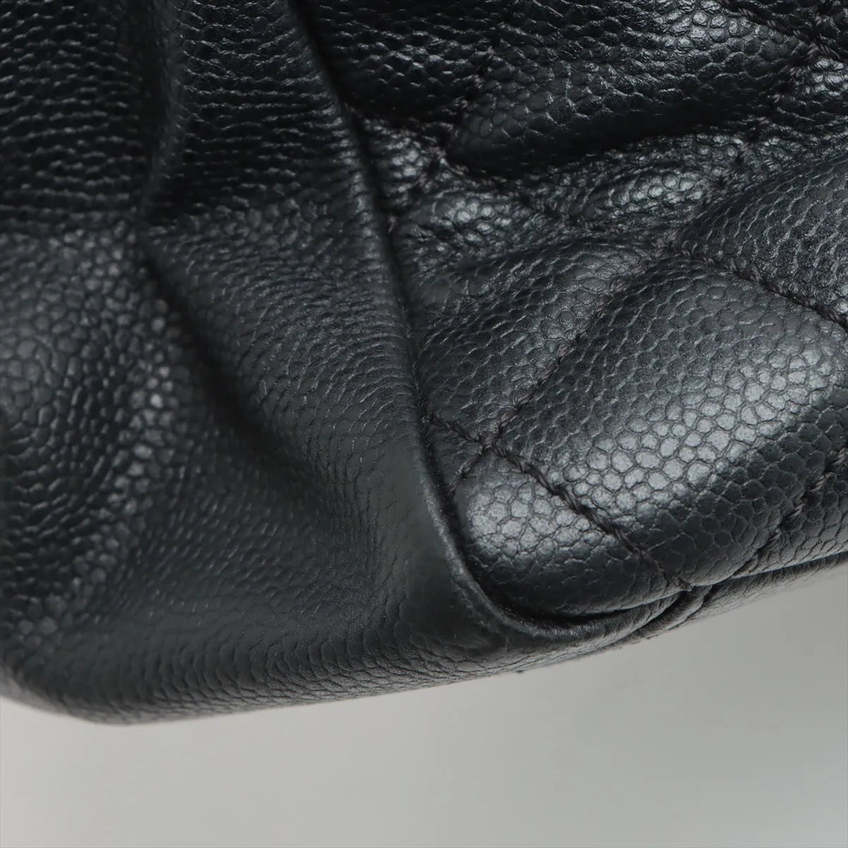 Chanel CC Logo Matelasse Caviar Skin Chain Tote Bag Black