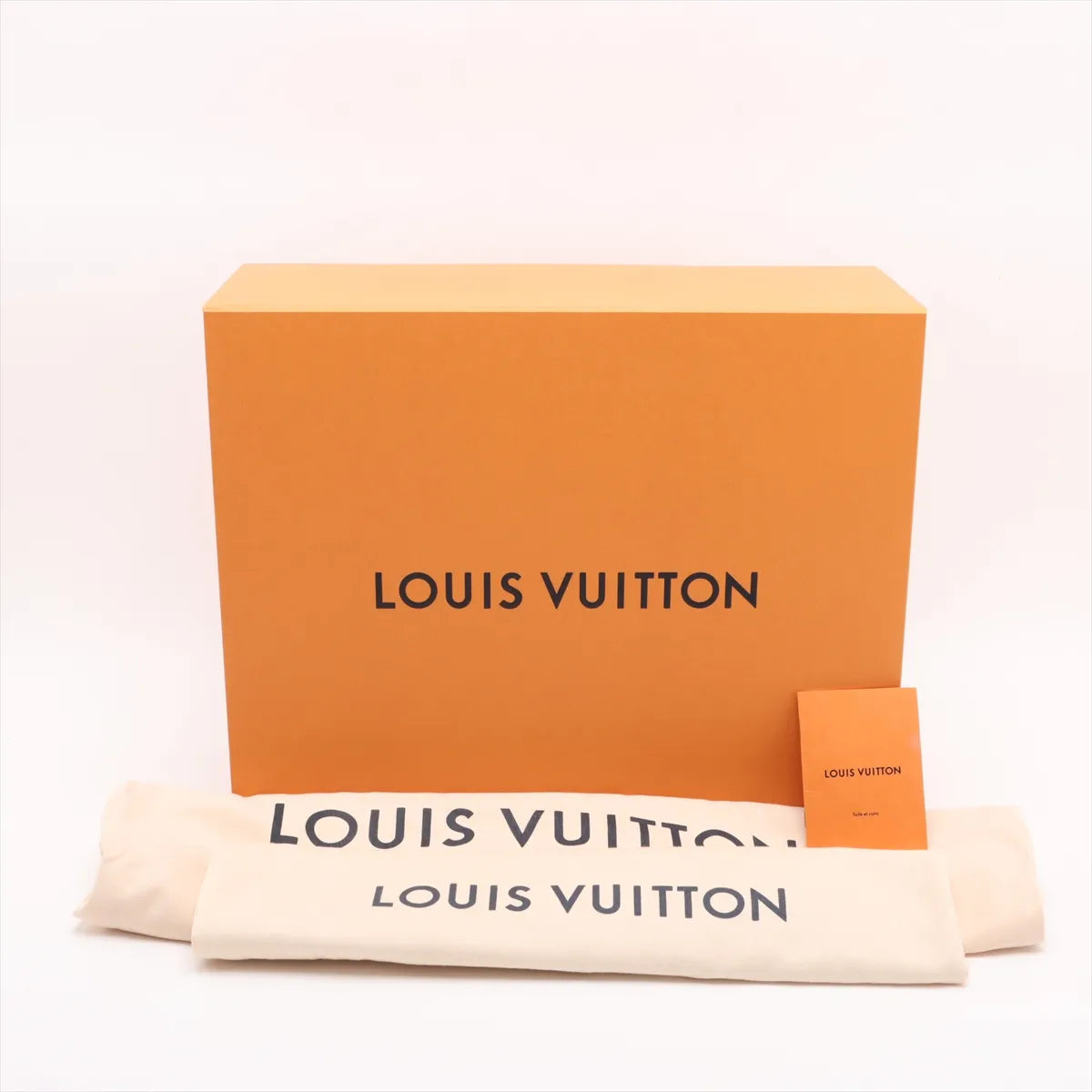 Louis Vuitton Monogram Giant On the Go GM