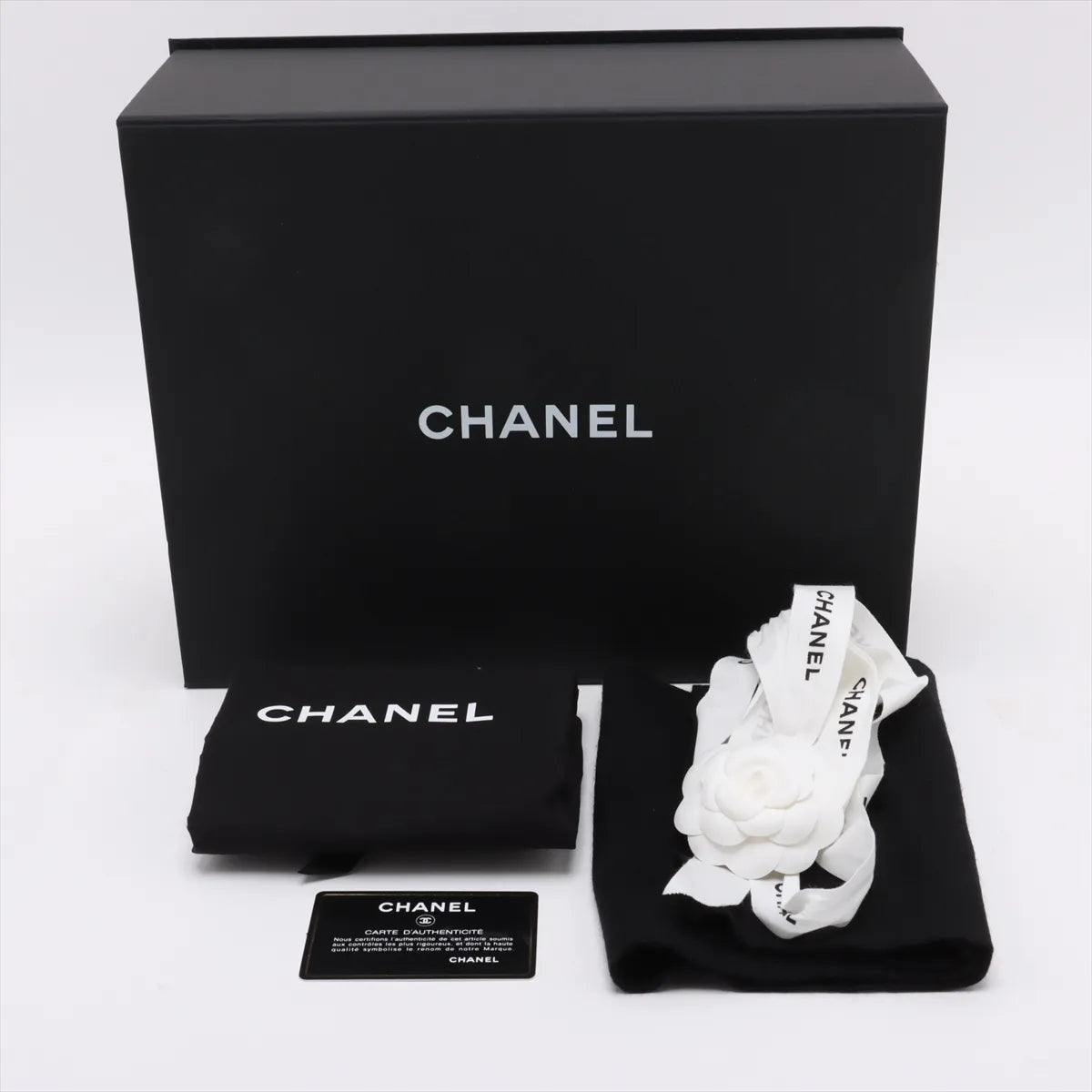 Chanel CC Logo Matelasse Caviar Skin Two-Way Round Shoulder Bag White