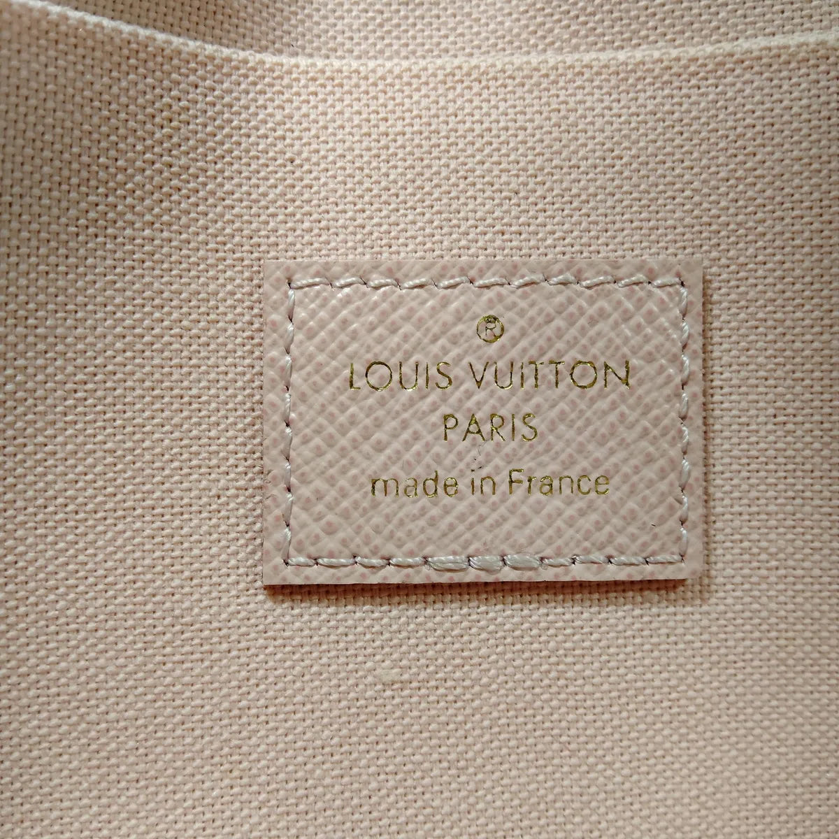 Louis Vuitton Monogram Limited Edition Valentine Dog Felicie Shoulder Bag