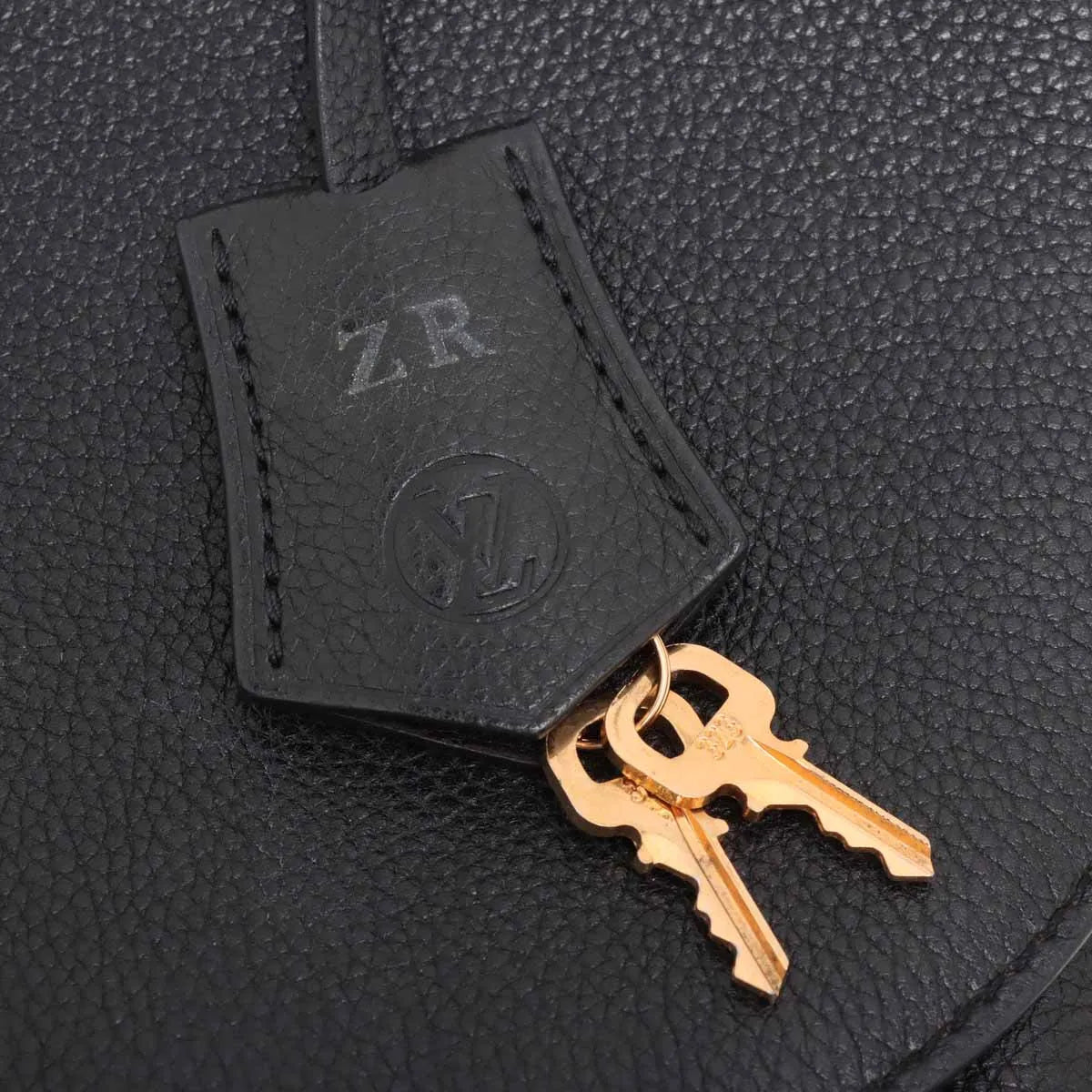 Louis Vuitton Taurillon Volta Black