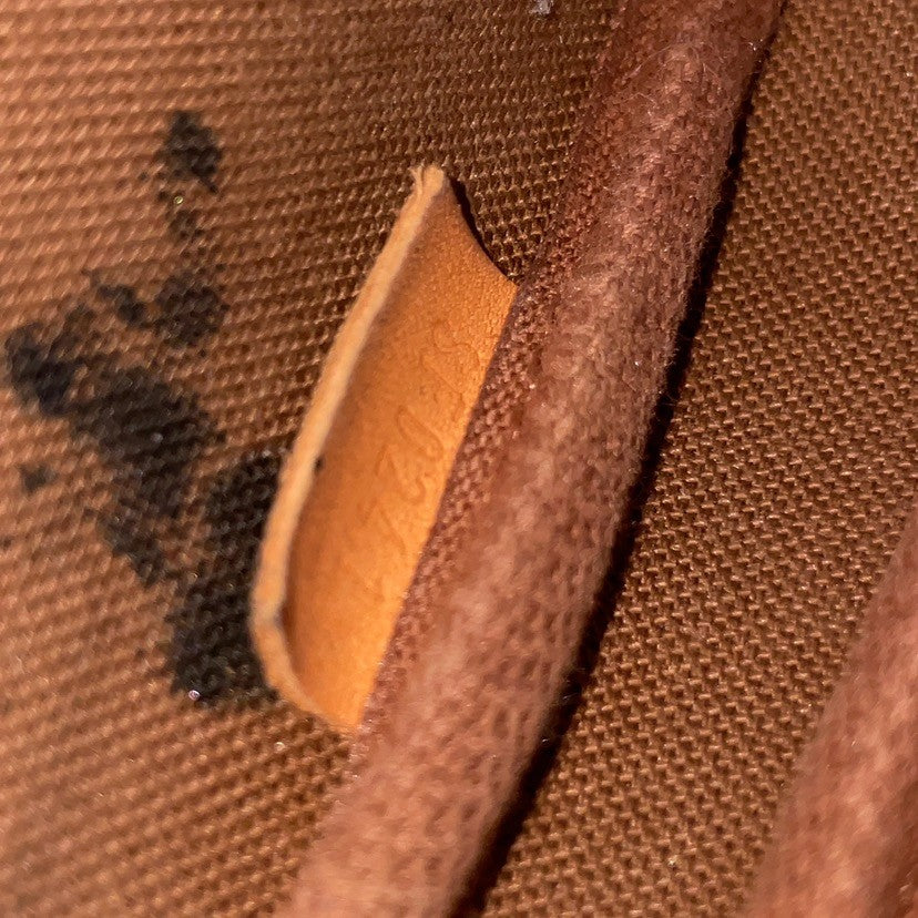 Louis Vuitton Monogram Mini Pochette Accessoires