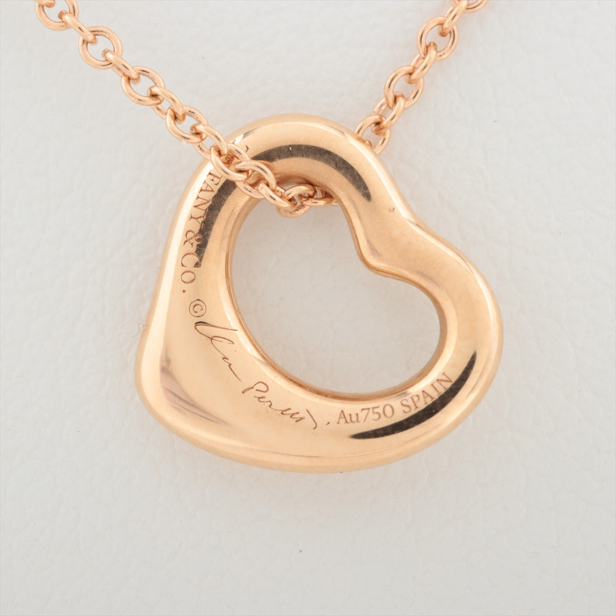 Tiffany & Co. Open Heart Pendant Necklace Gold