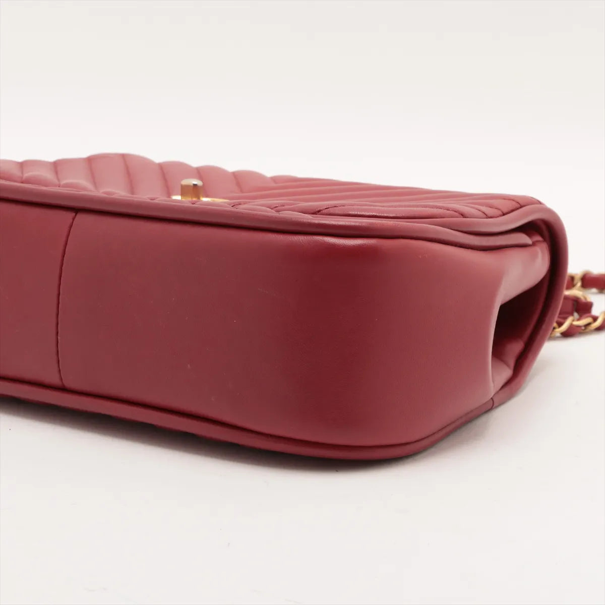 Chanel CC Logo V Stitch Lambskin Two-Way Shoulder Bag Red