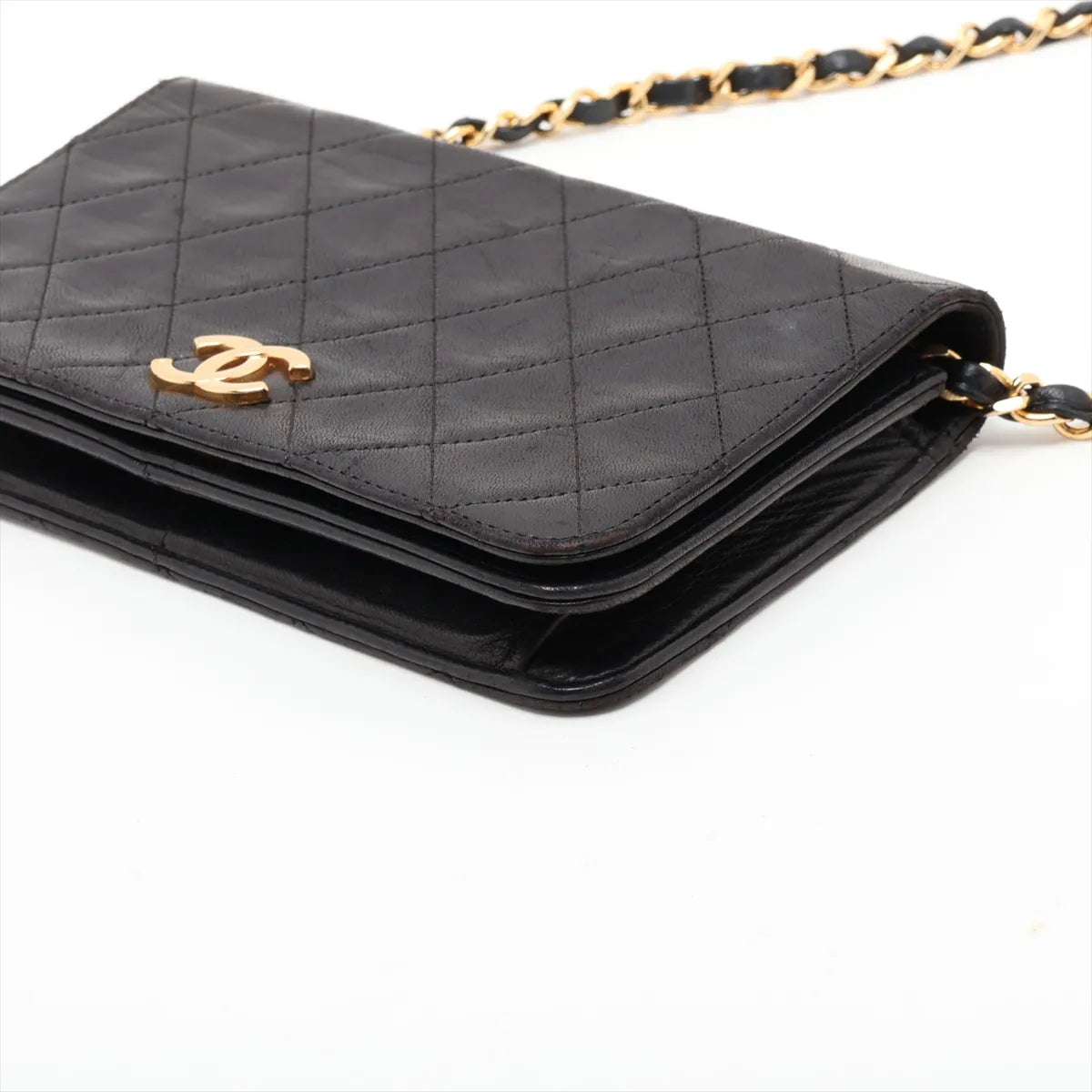 Chanel CC Logo Matelasse Lambskin Chain Shoulder Bag Black