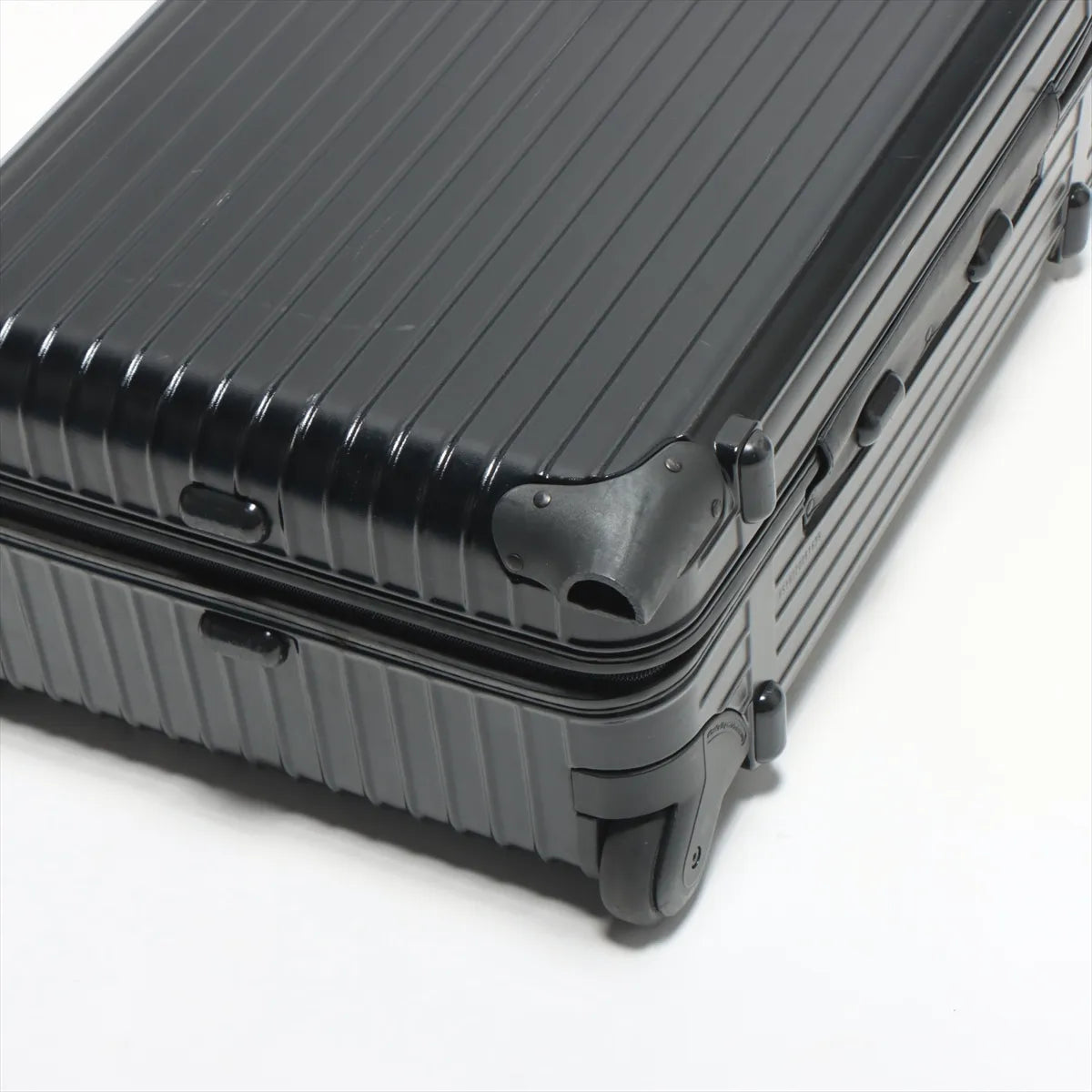Rimowa Salsa Carry Case Black