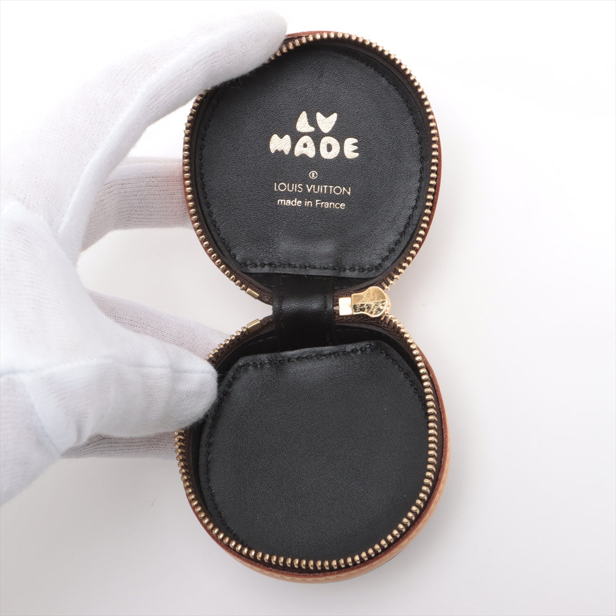 Louis Vuitton x NIGO Monogram Round Earphone Case