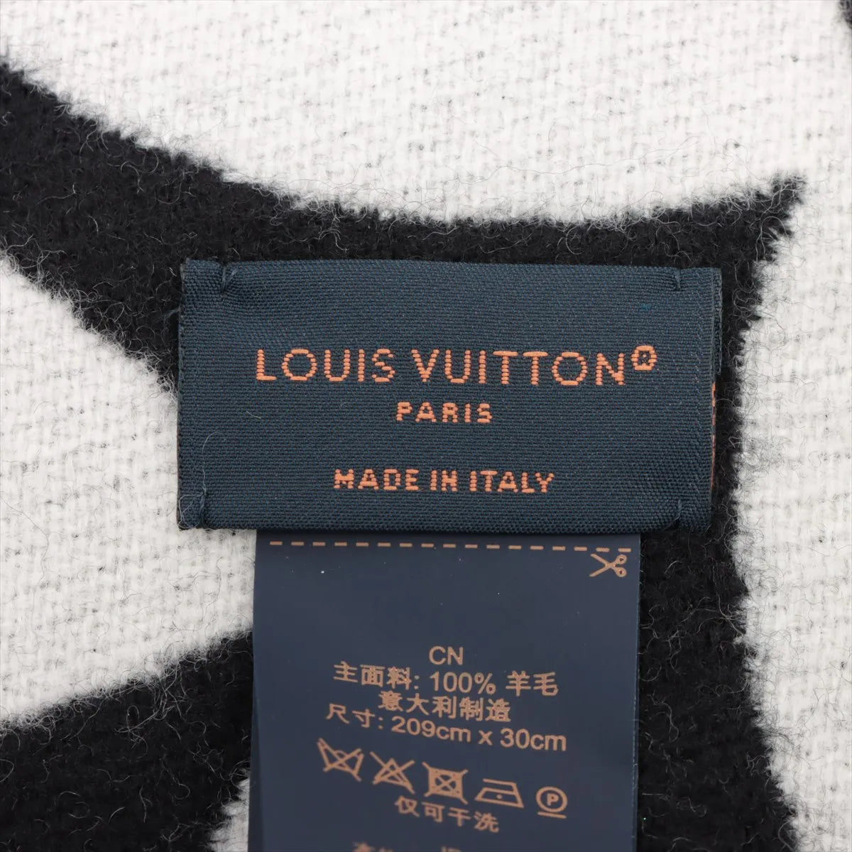 Louis Vuitton LV Medallion Scarf Noir x White