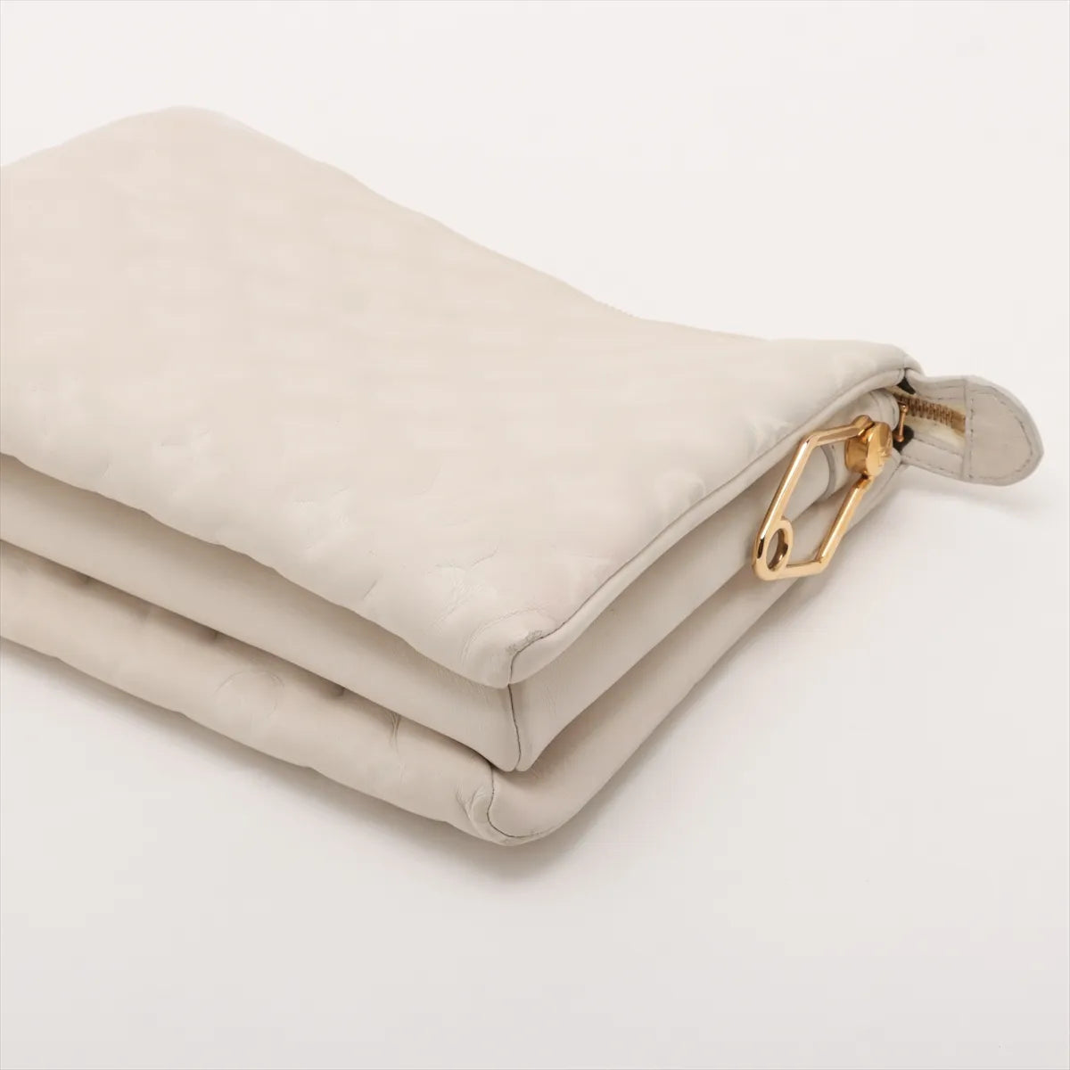 Louis Vuitton Monogram Embossed Coussin PM White — product photo 3