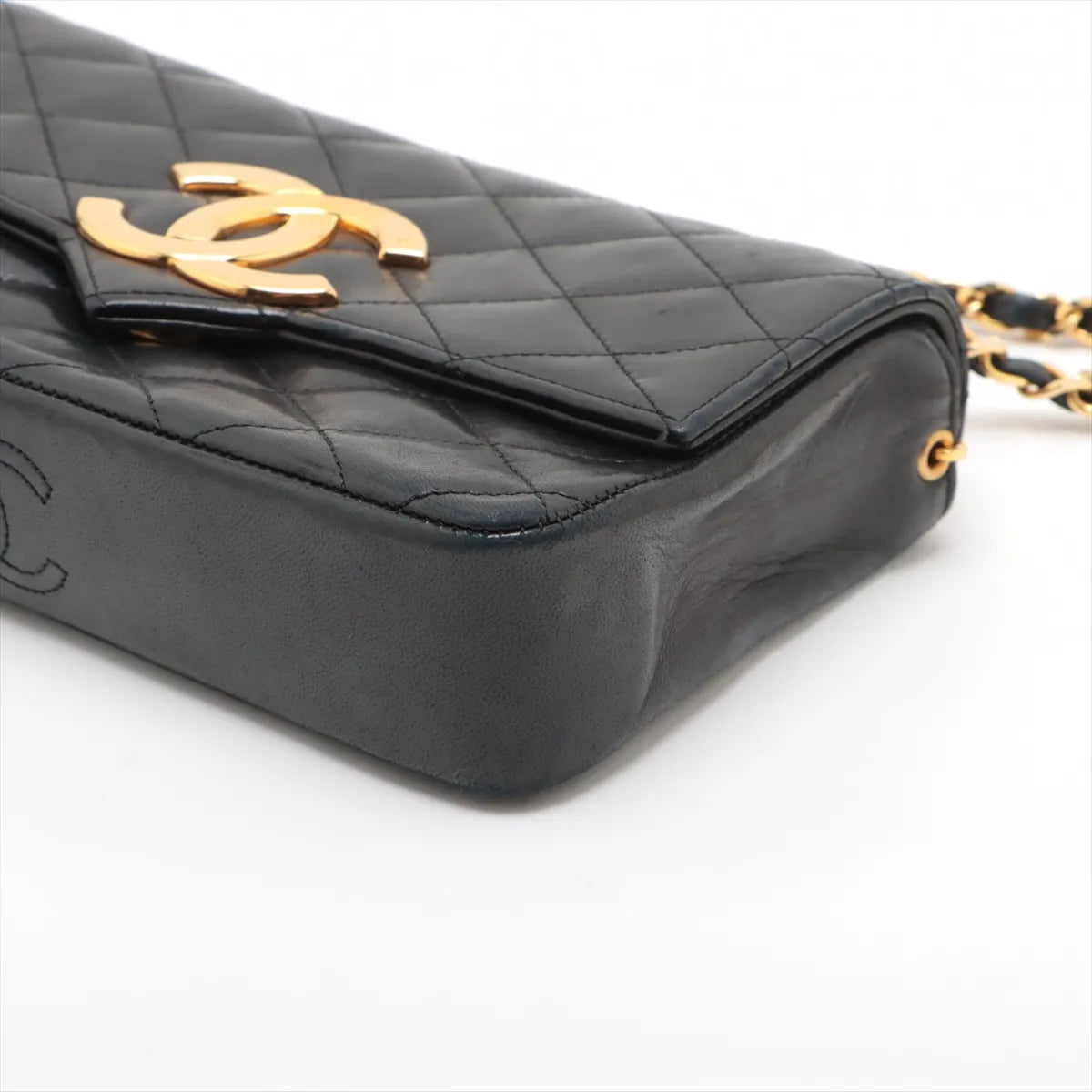 Chanel CC Logo Matelasse Lambskin Single Flap Single Chain Bag Black