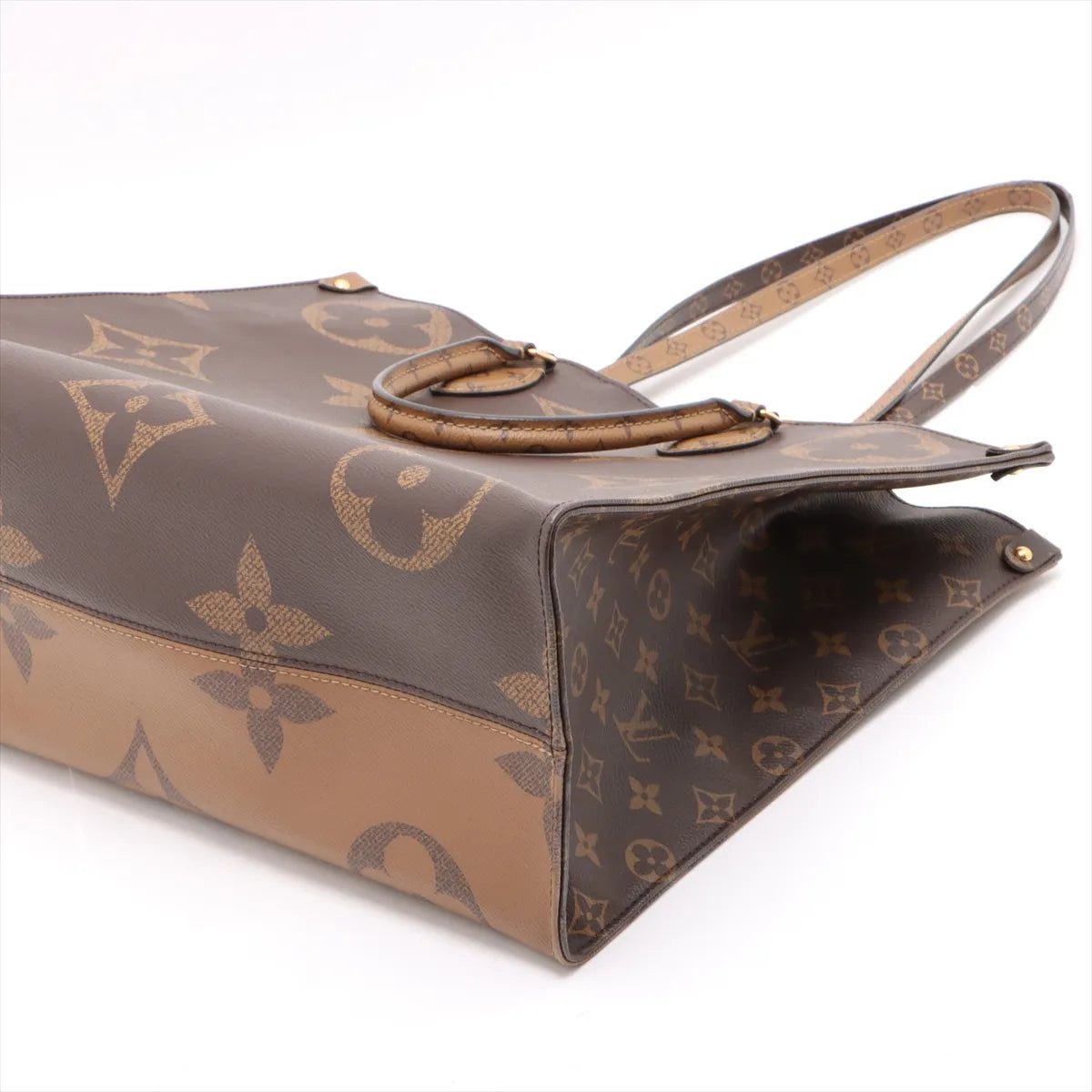 Louis Vuitton Monogram Giant On the Go GM
