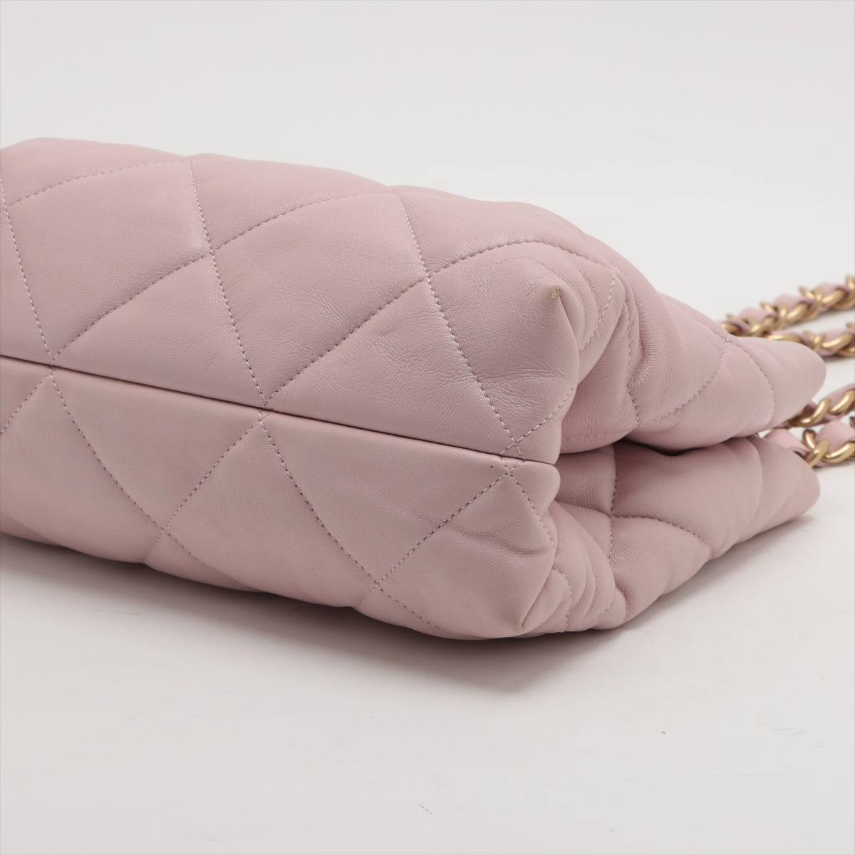 Chanel CC Logo Matelasse Lambskin Chain Shopping Tote Bag Pink