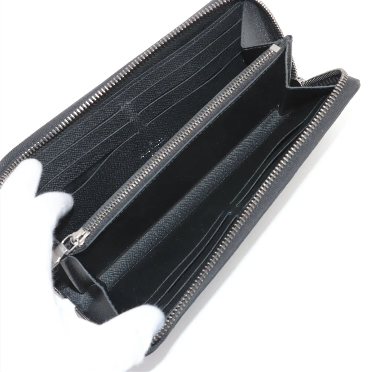Louis Vuitton Monogram Eclipse Zippy Horizontal Wallet