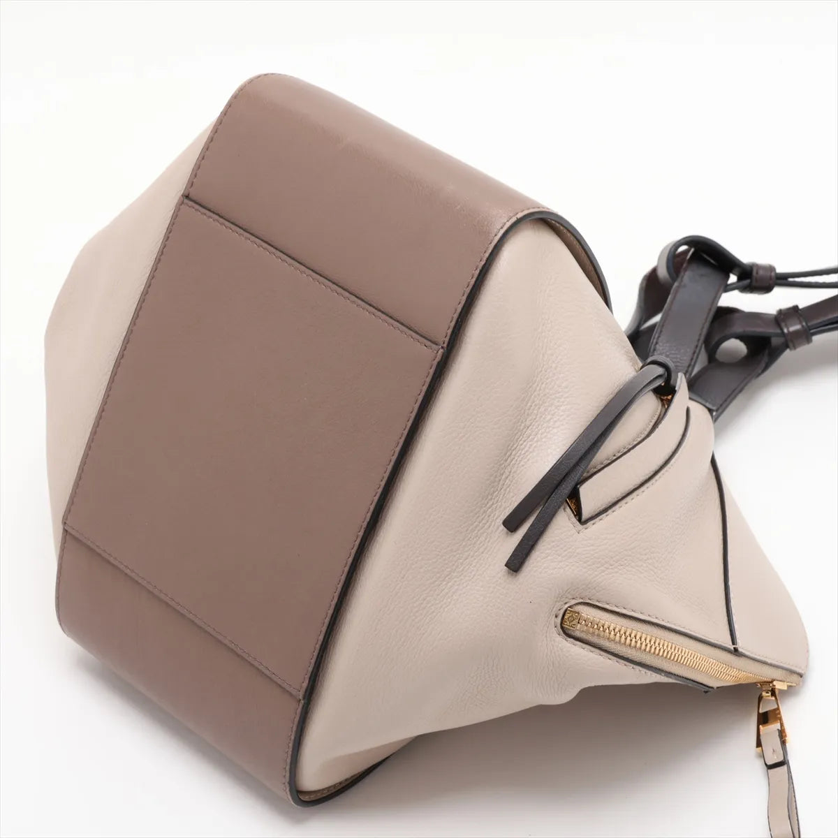 Loewe Hammock Small Leather Two-Way Handbag Beige x Brown — product photo 3