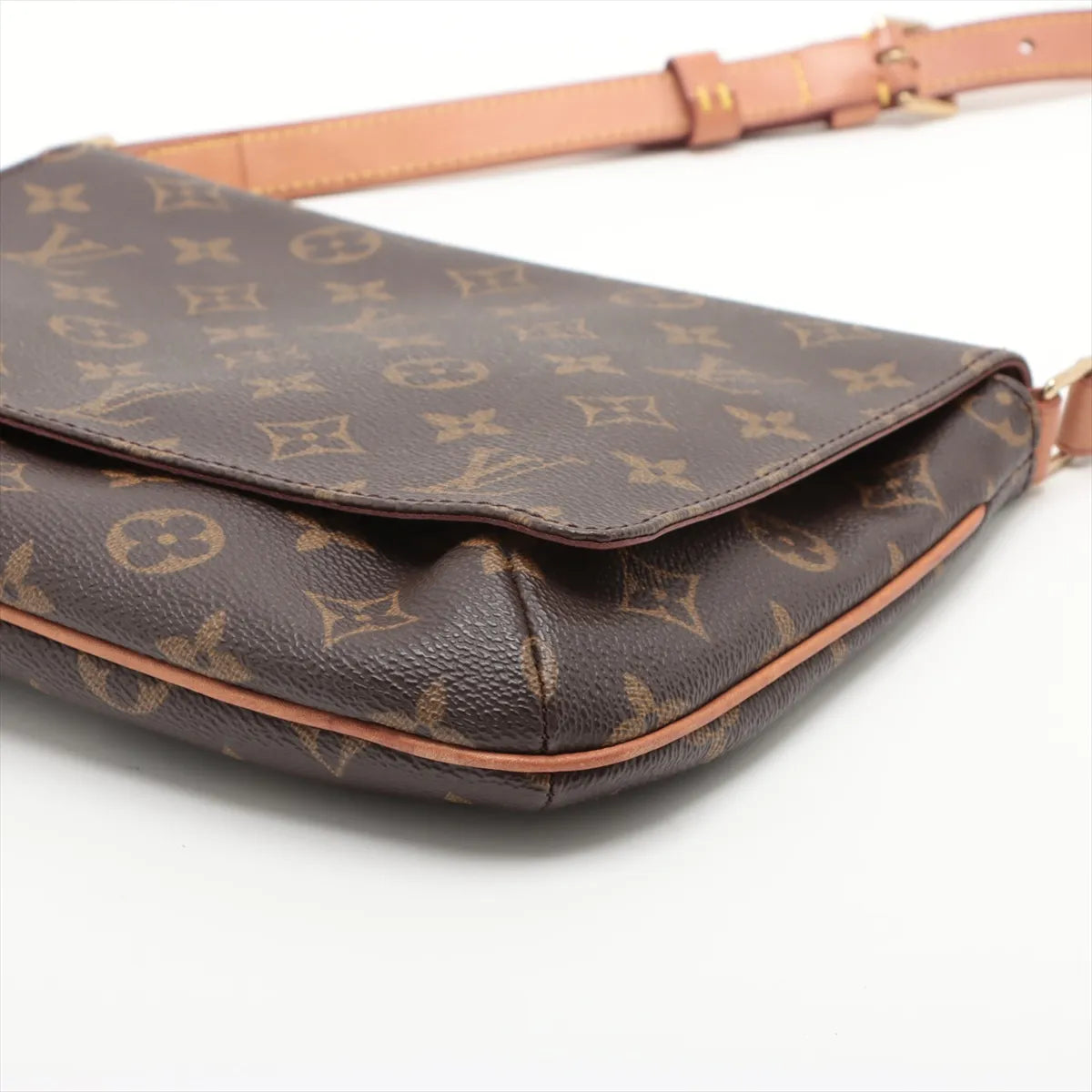 Louis Vuitton Monogram Musette Tango Shoulder Bag