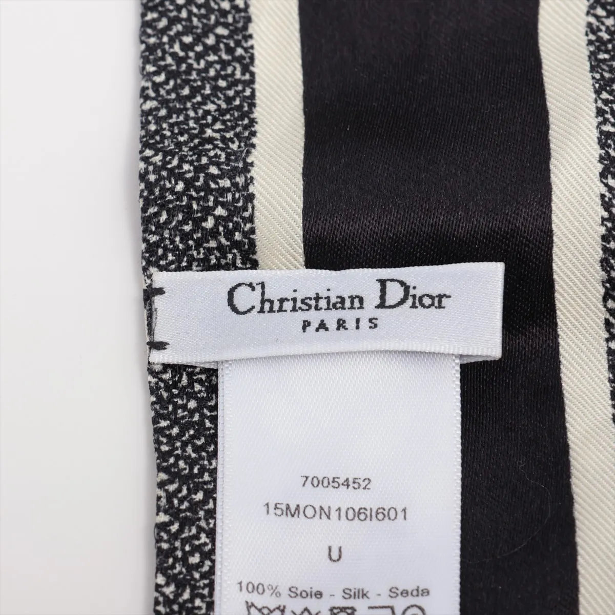 Dior 30 Montaigne Mitzah Scarf Black and White