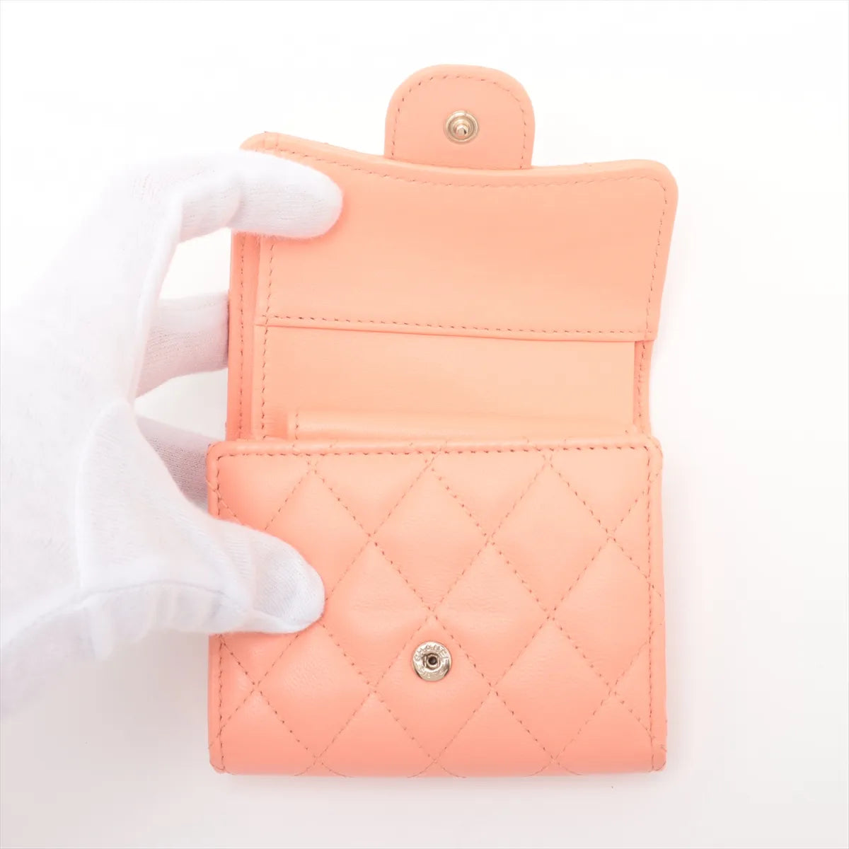 Chanel CC Logo Matelasse Lambskin Compact Wallet Pink Salmon