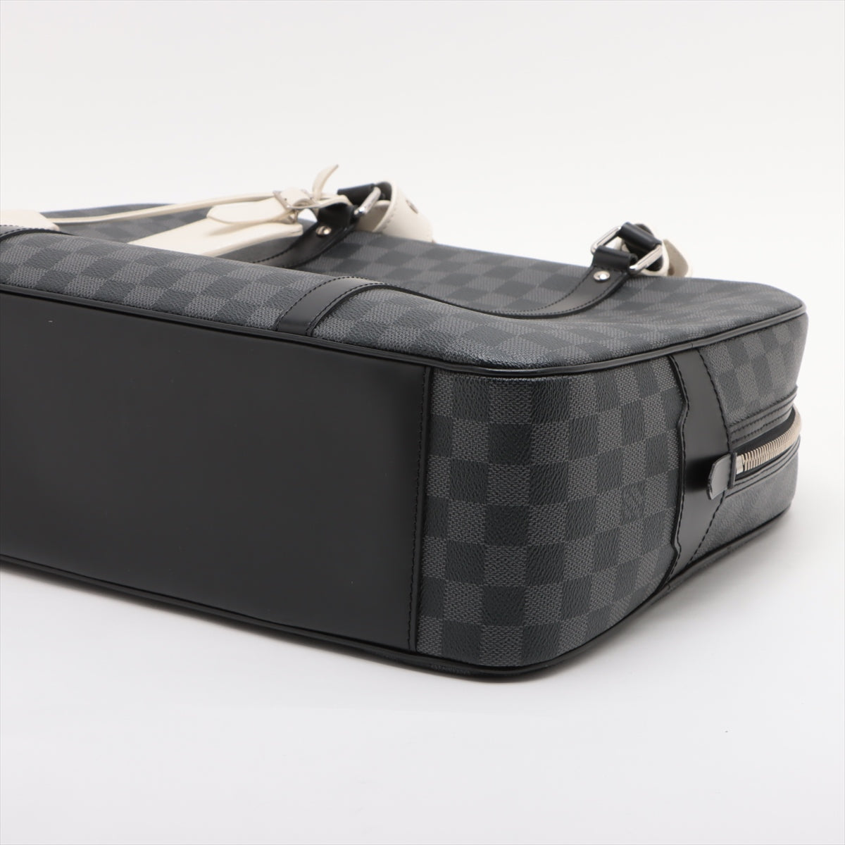 Louis Vuitton Damier Graphite Porte-Documents Voyage Black x White * PREORDER *