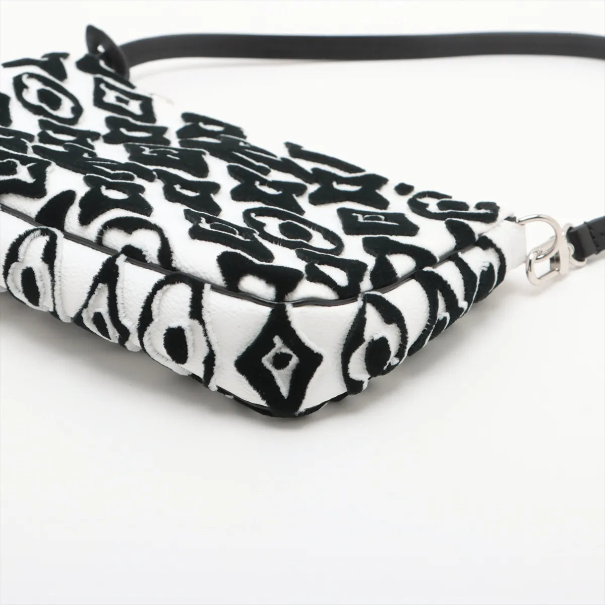 Louis Vuitton Monogram LV x UF Pochette Accessoires Black x White