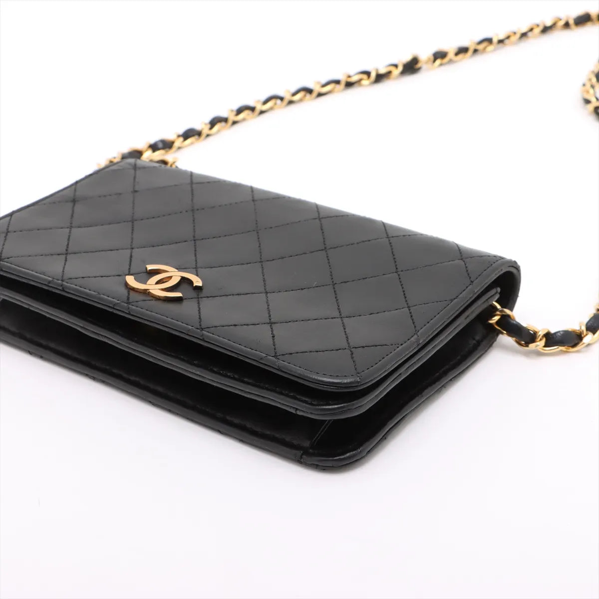 Chanel CC Logo Matelasse Lambskin Chain Shoulder Bag Black