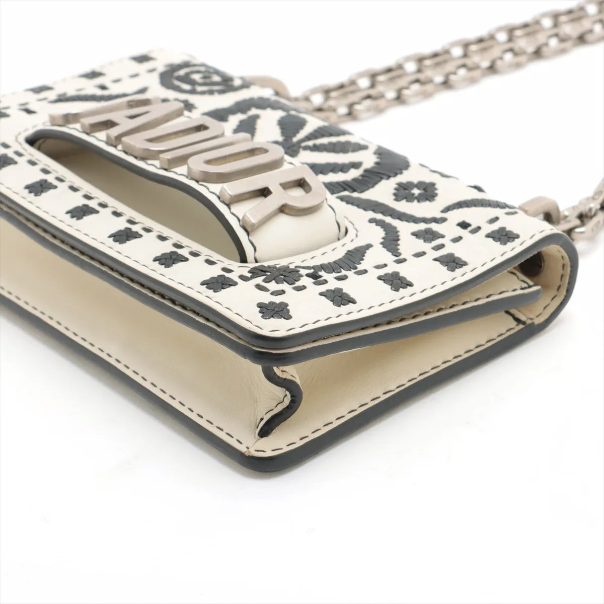 Buy Christian Dior J'Adior Embroidered Leather Chain Shoulder Bag White