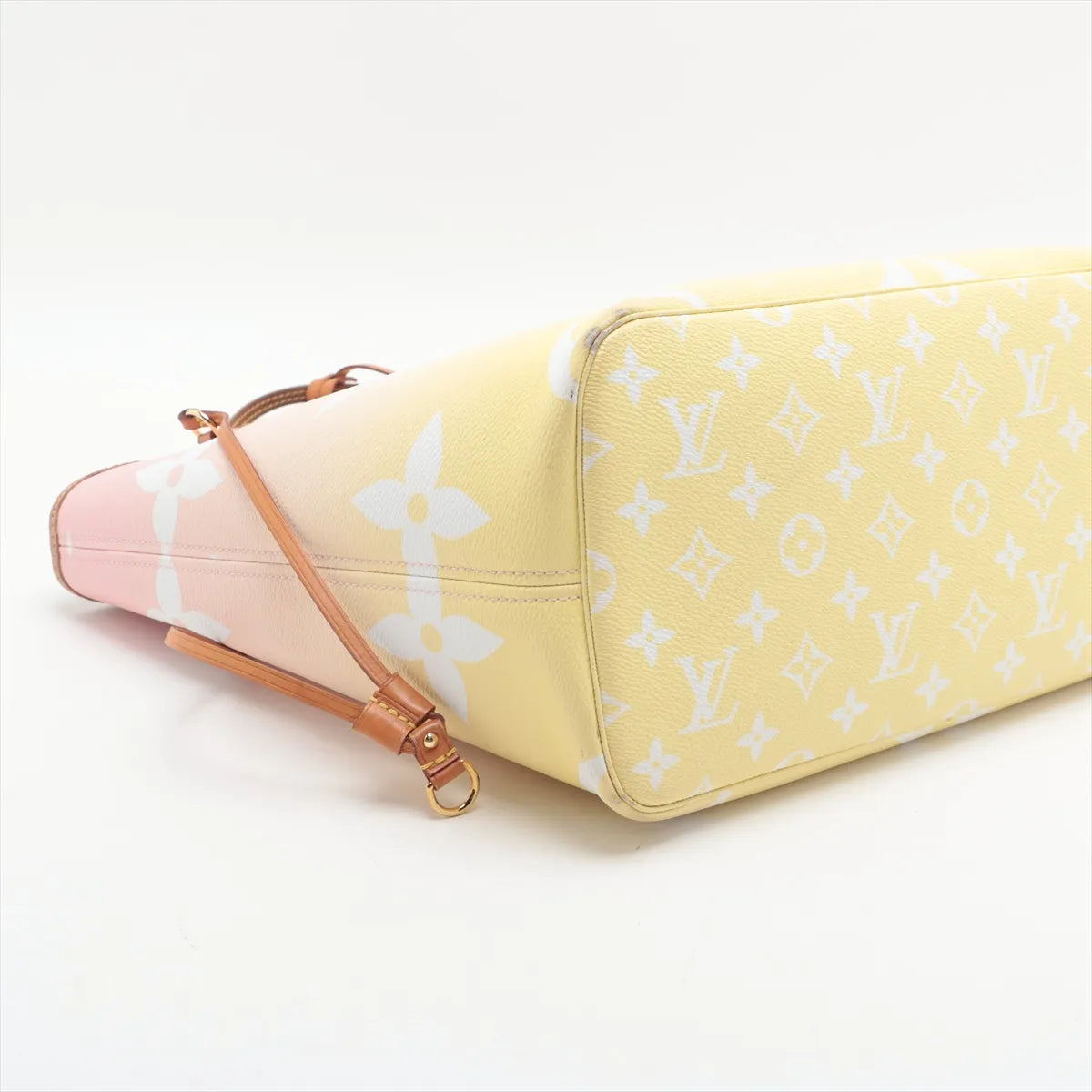 Louis Vuitton Summer By The Pool Monogram Giant Neverfull MM