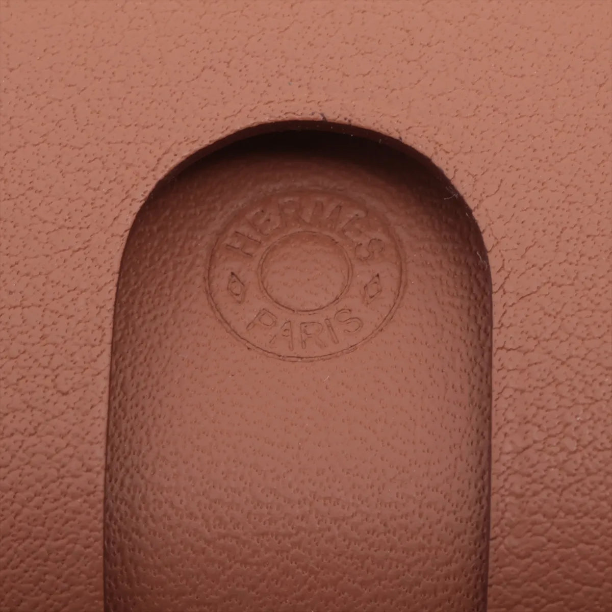 Hermès AirPods Pro Case Gold