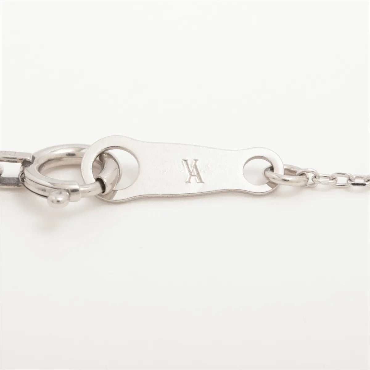 Platinum Three-Stone Graduated Diamond Drop Pendant Necklace — product photo 4