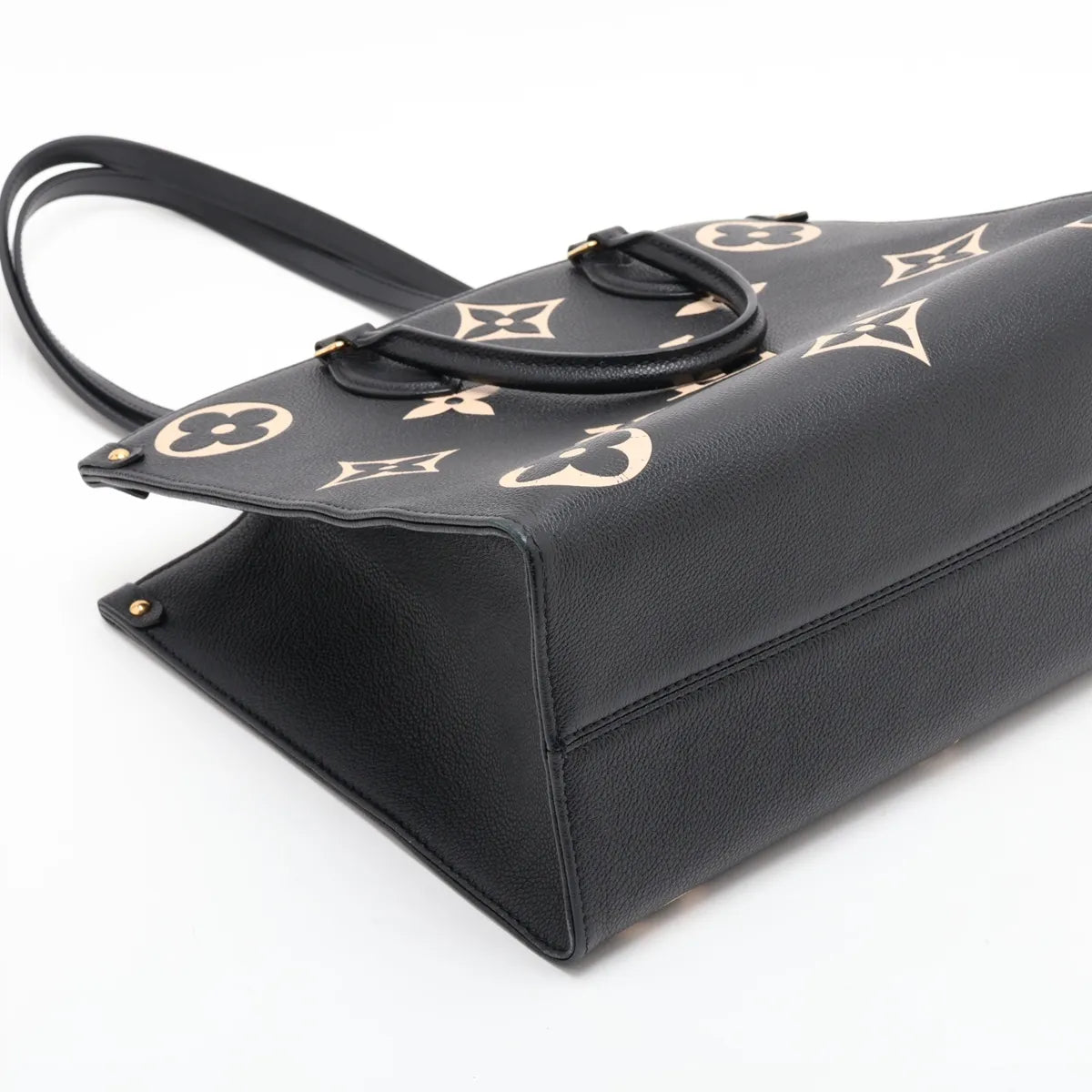 Louis Vuitton Monogram Empreinte On the Go MM Black x Creme