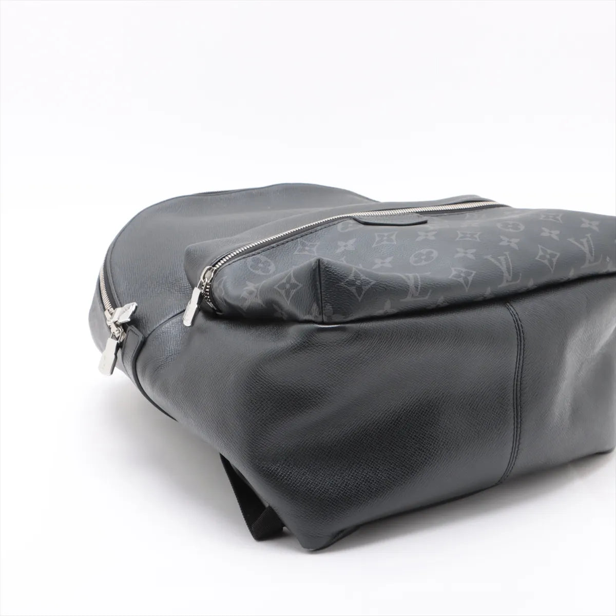 Louis Vuitton Monogram Taigarama Discovery Backpack Black