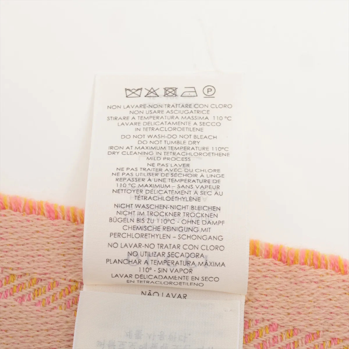 Gucci GG Logo Wool Scarf Orange x Pink