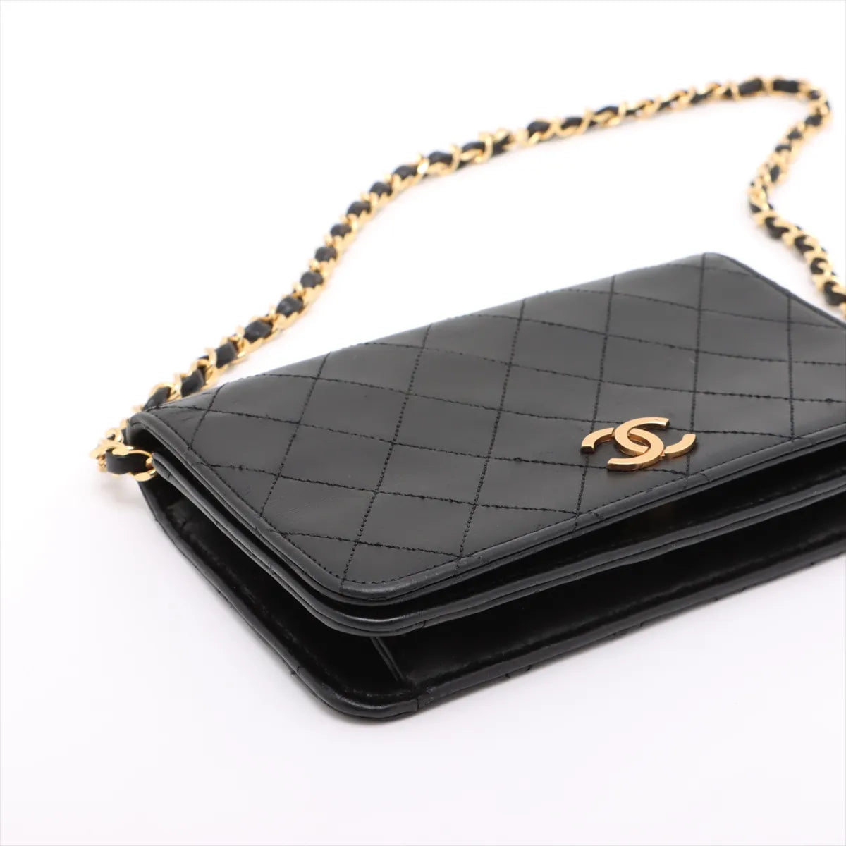 Chanel CC Logo Matelasse Lambskin Chain Shoulder Bag Black