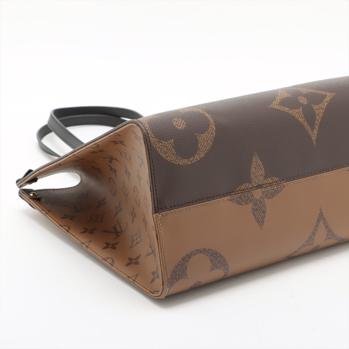 Louis Vuitton Monogram Giant Reverse On the Go MM * PREORDER *