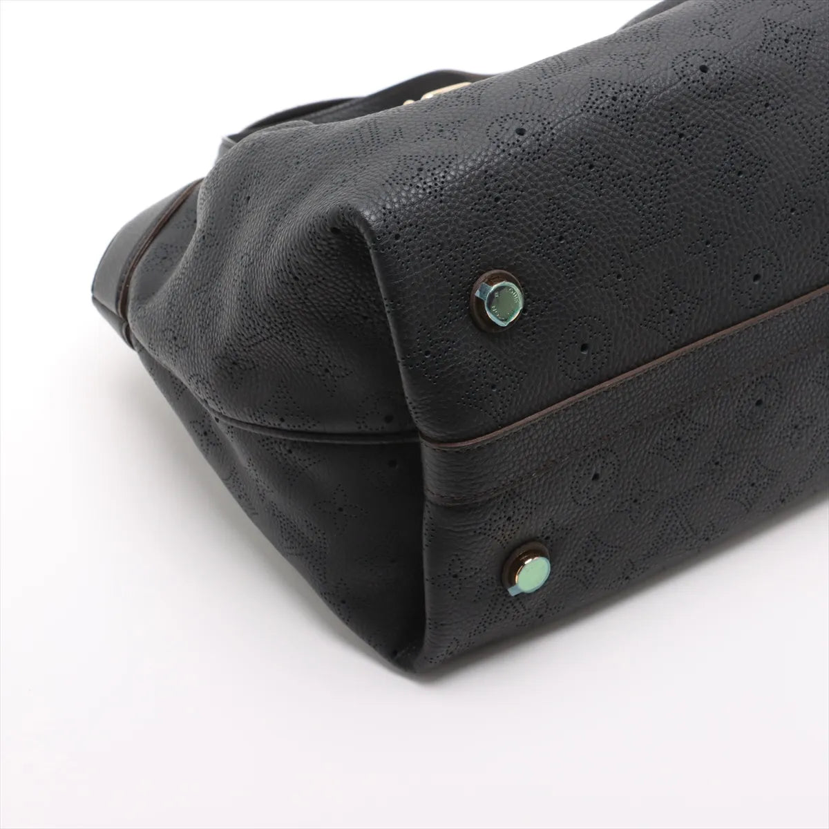 Louis Vuitton Monogram Mahina Cirrus PM Black